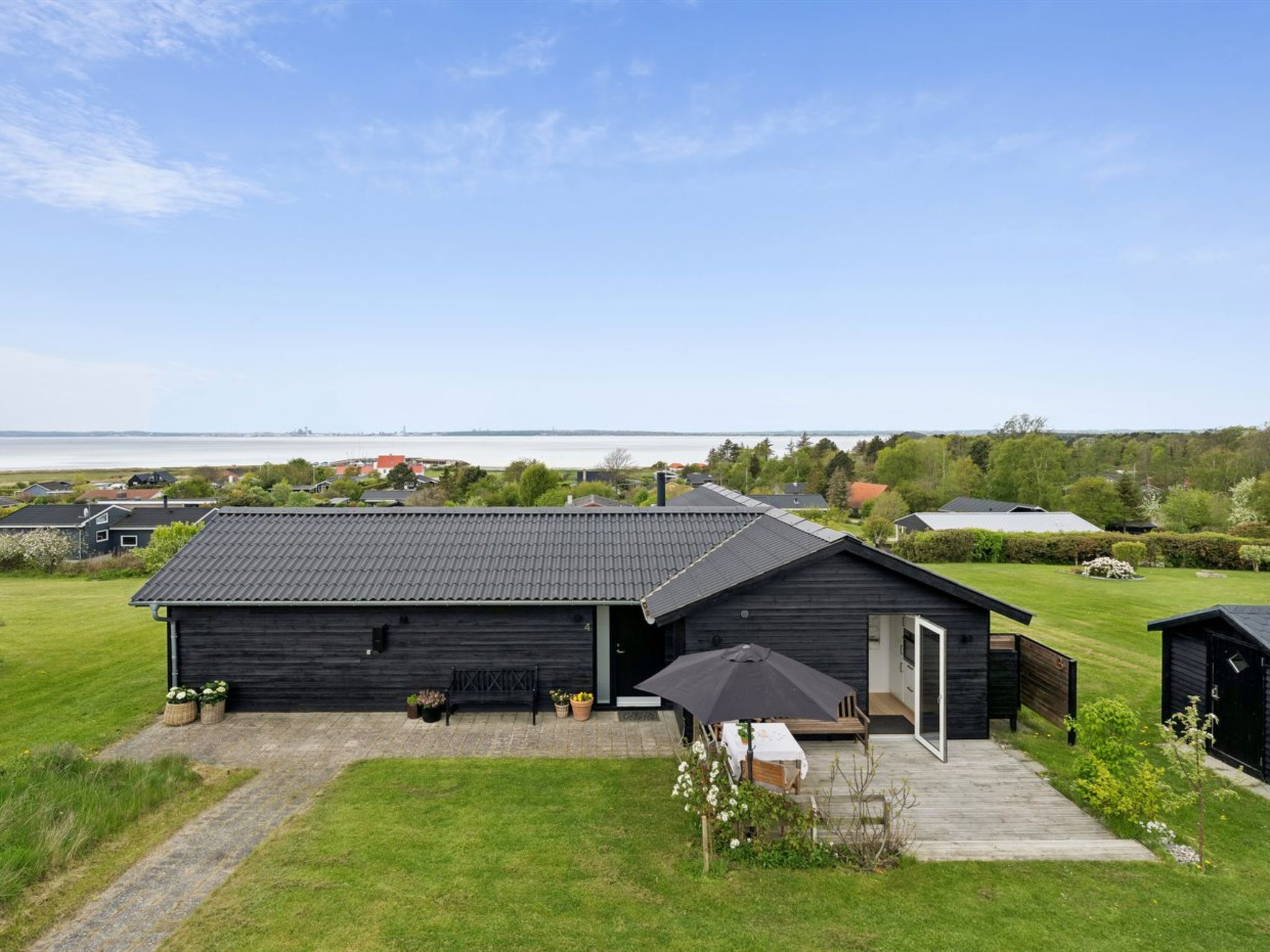 "Raadengaard" - 400m from the sea