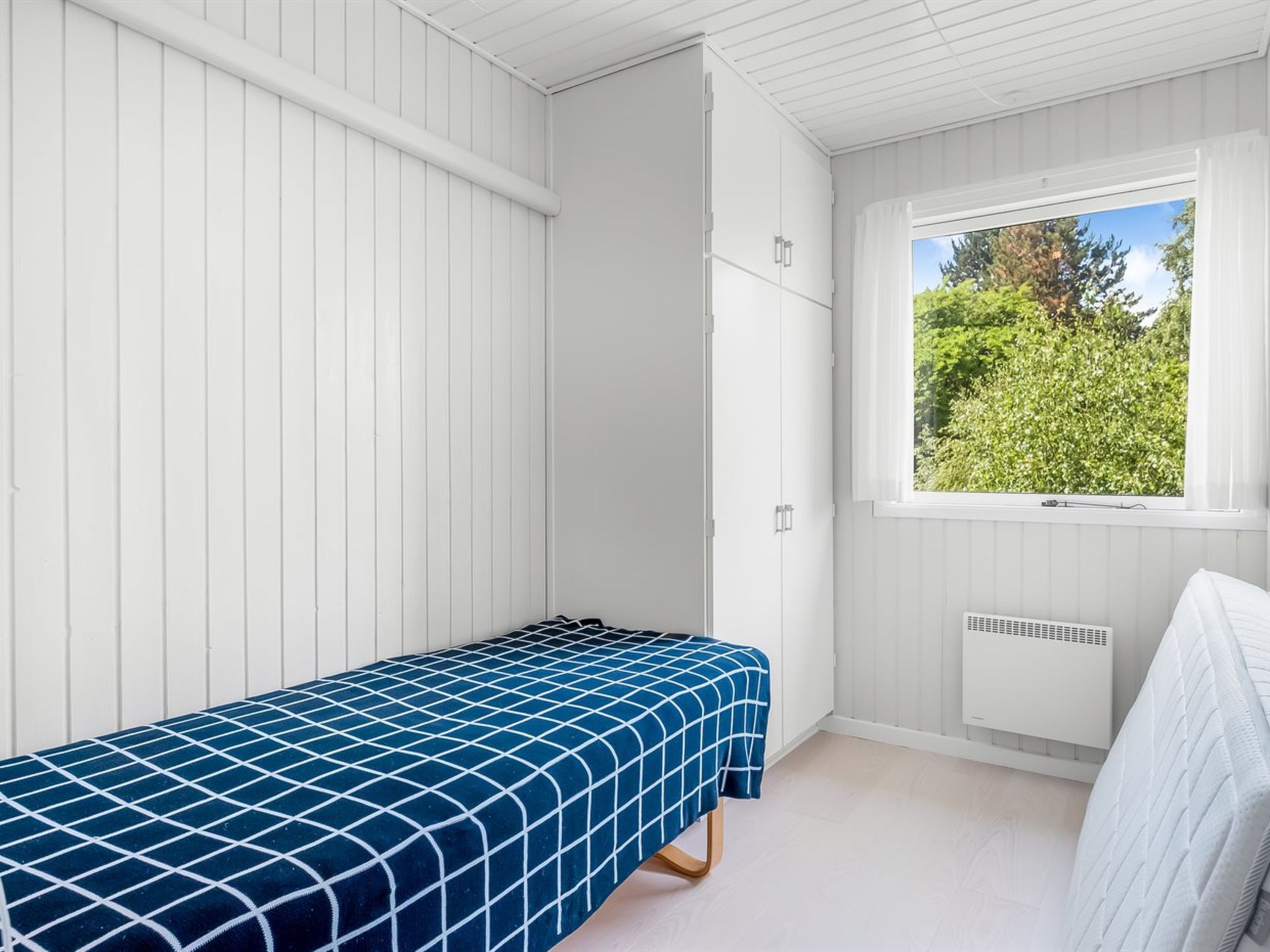"Tabetha" - 800m from the sea - Binnen