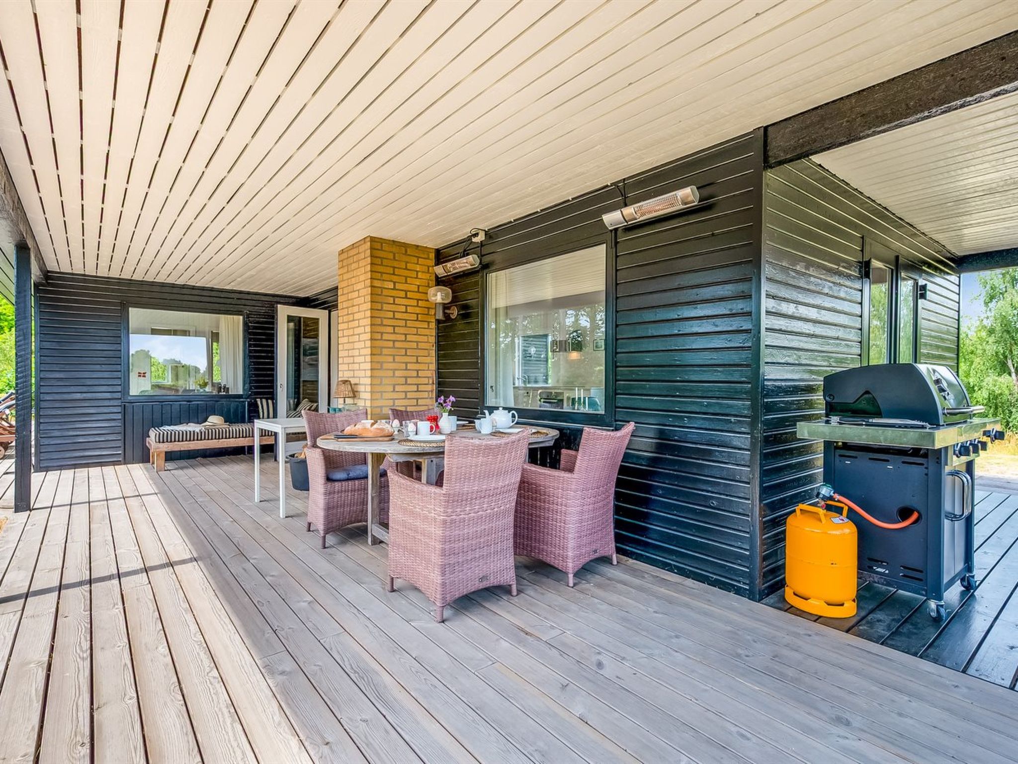 "Tabetha" - 800m from the sea - Buiten