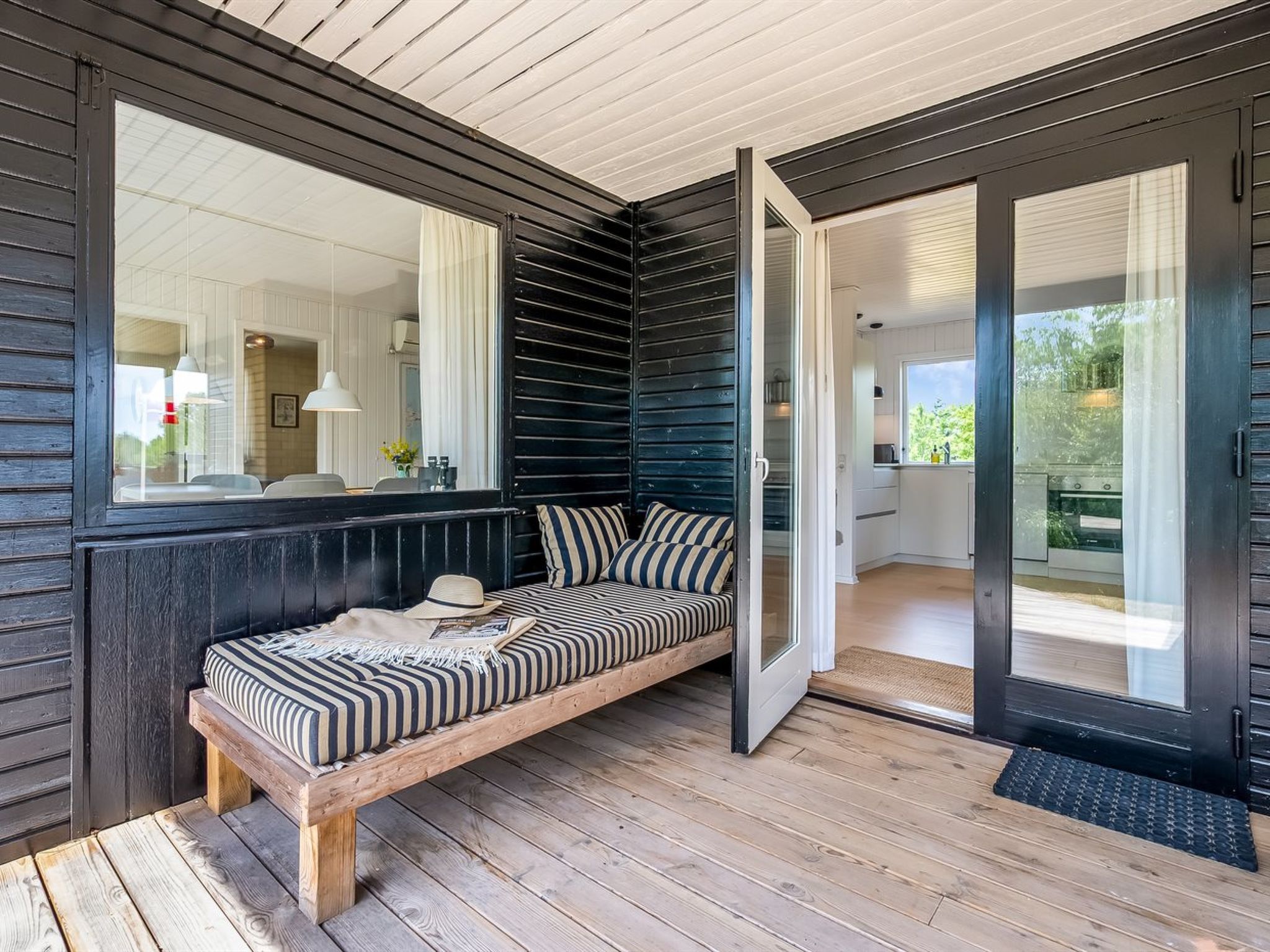 "Tabetha" - 800m from the sea - Buiten