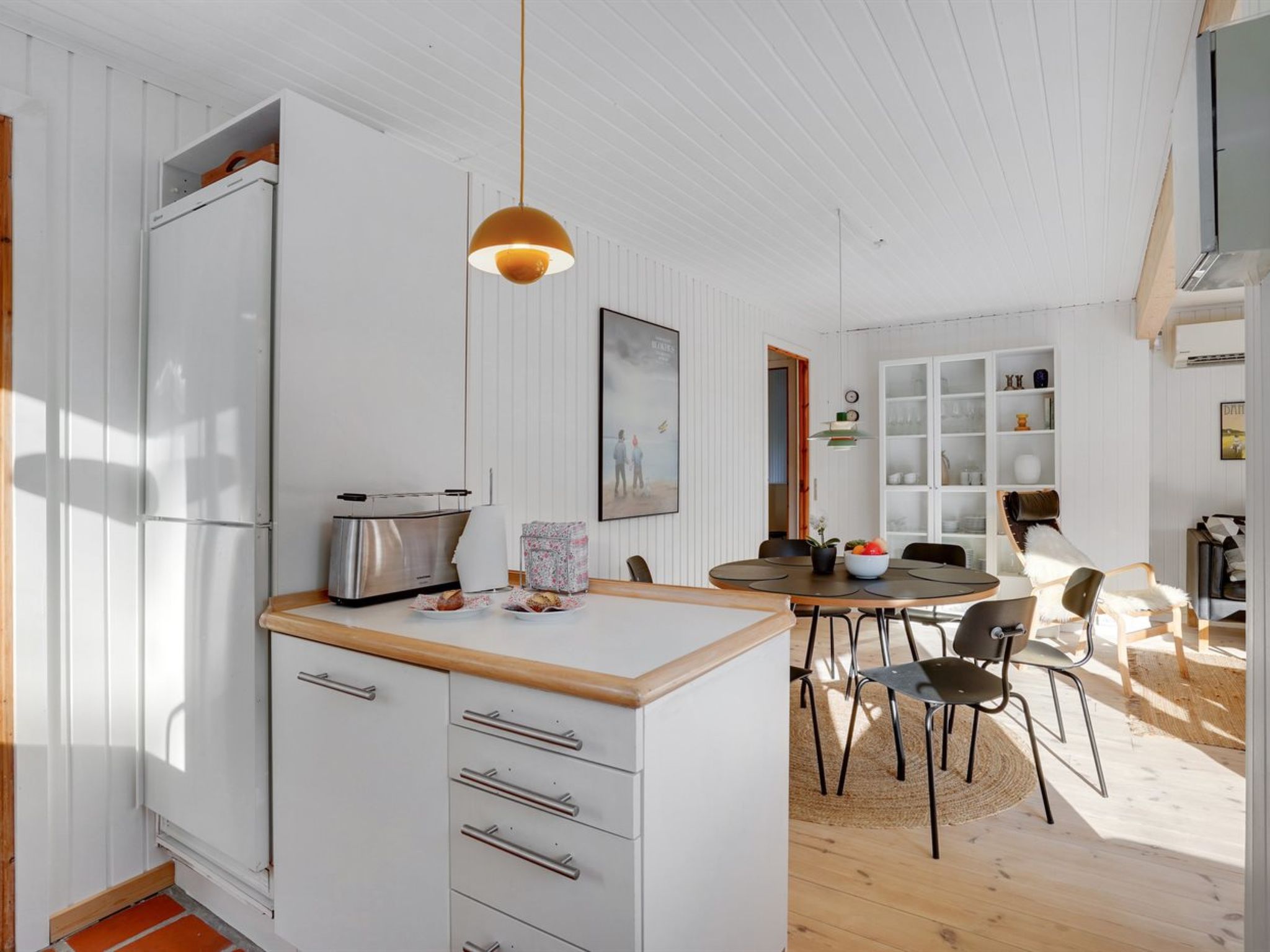 "Skjold" - 600m from the sea - Drinnen