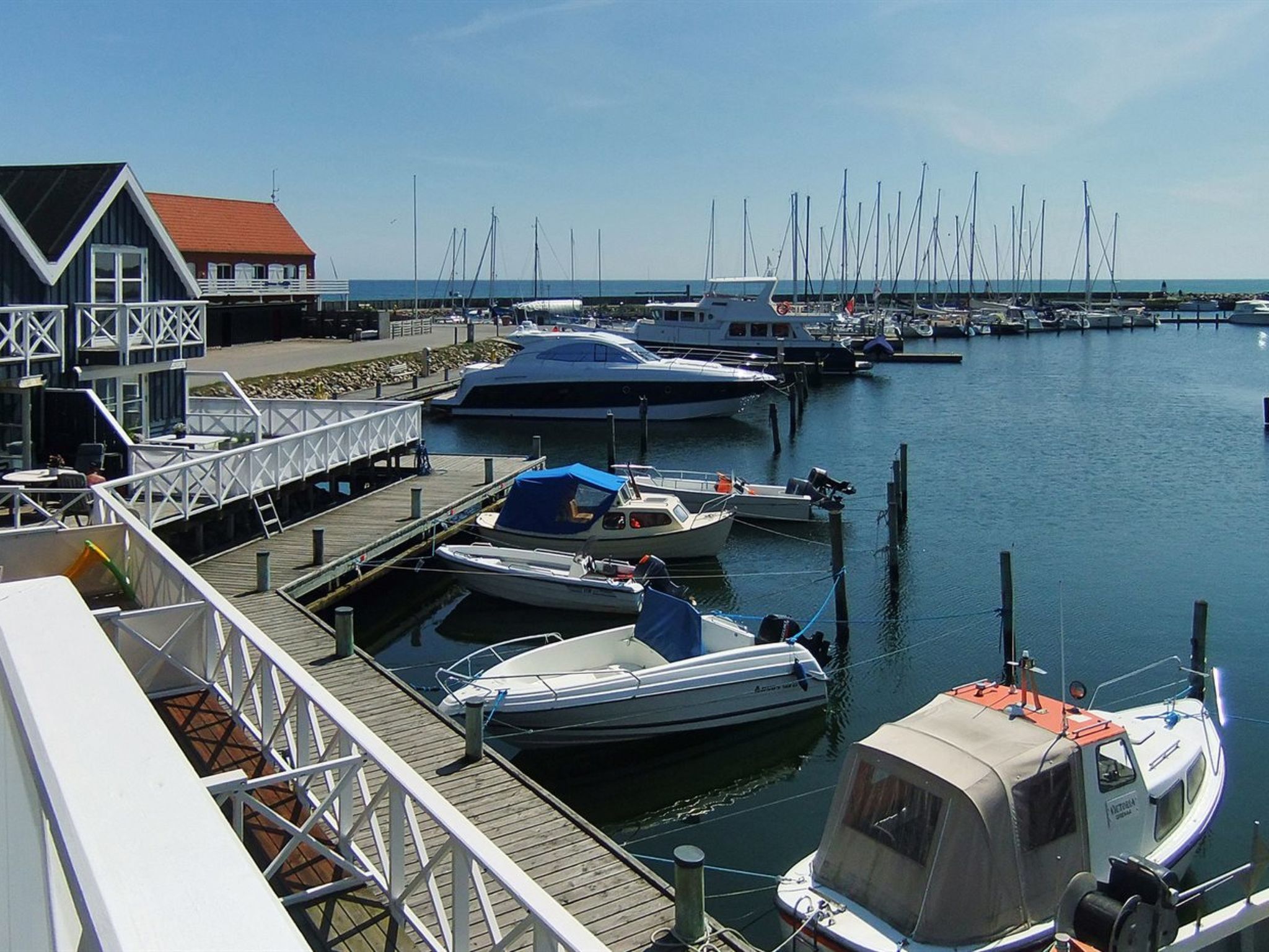 "Knud" - 2m from the sea-Buiten