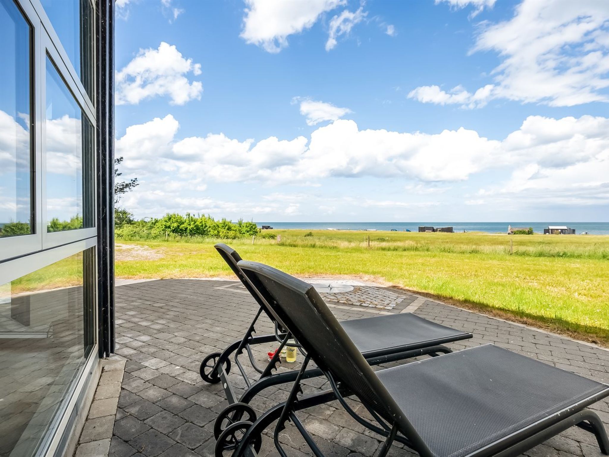"Thorman" - 75m from the sea - Draußen