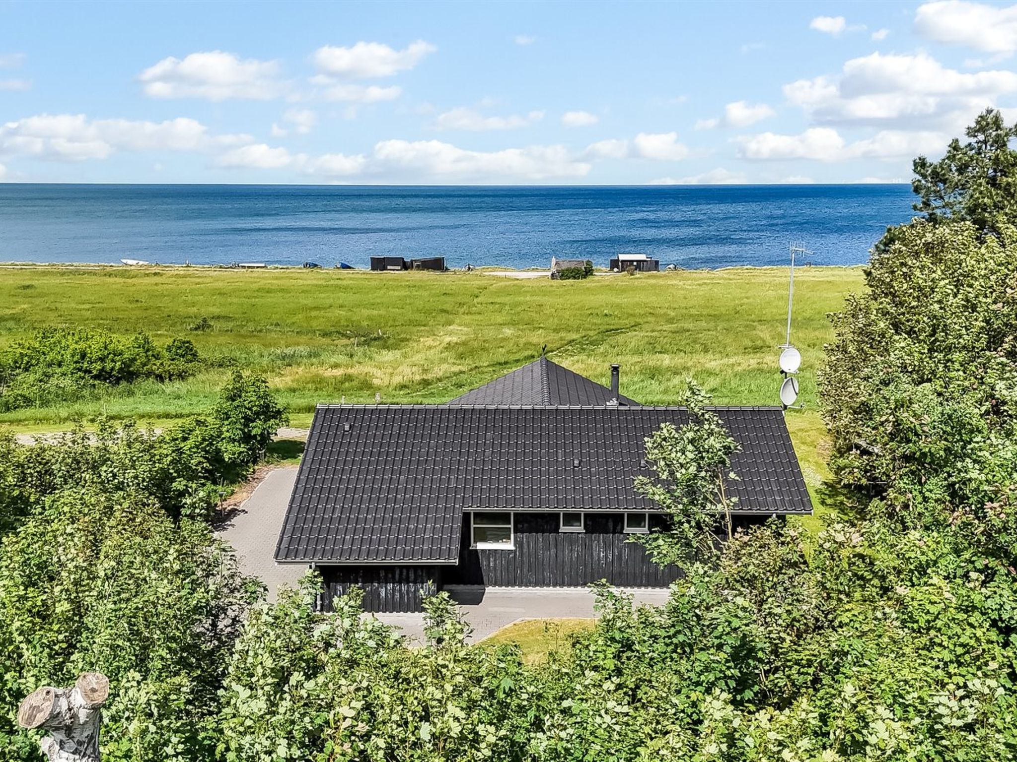 "Thorman" - 75m from the sea - Draußen