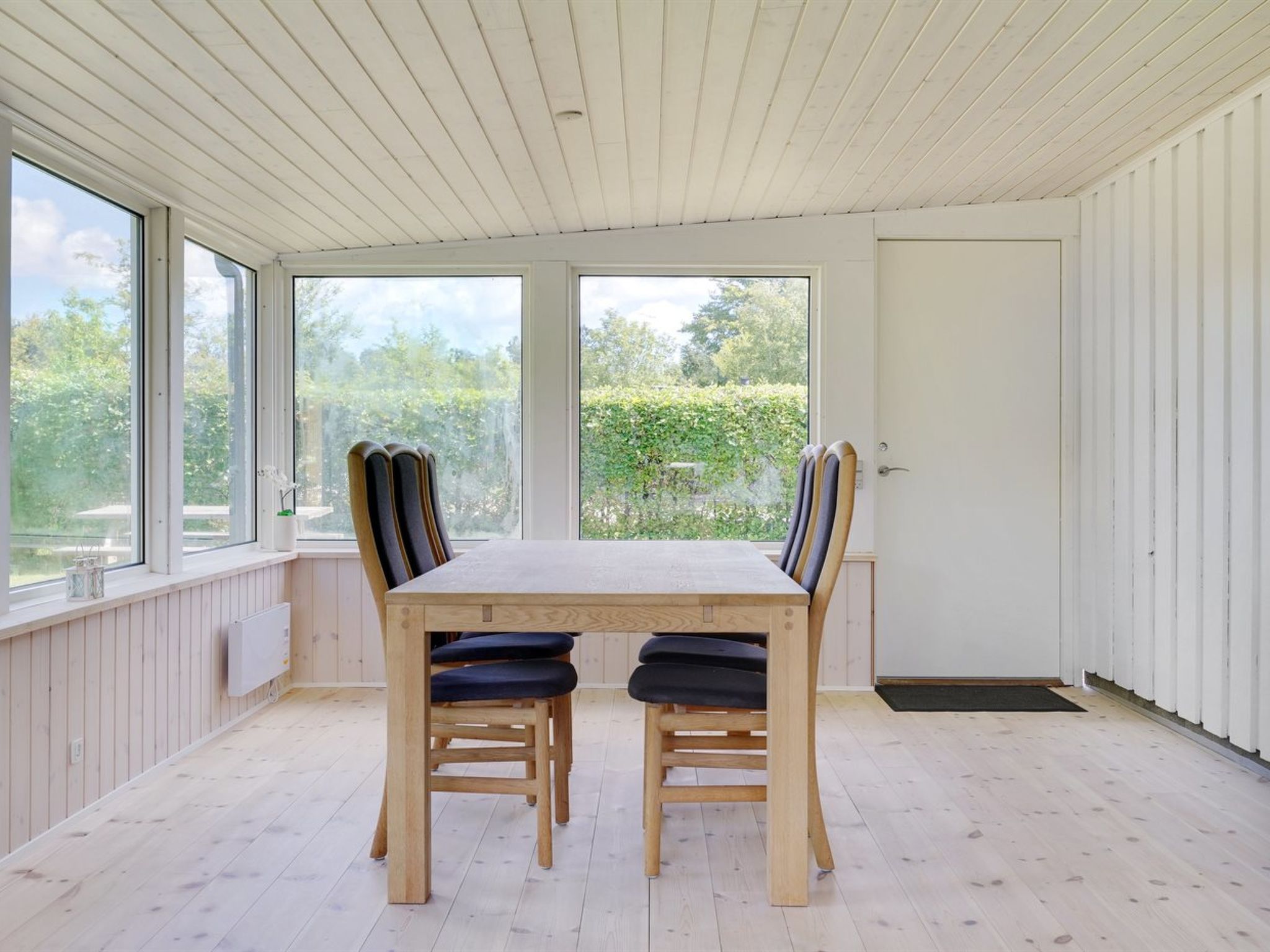 "Mainart" - 200m from the sea - Binnen