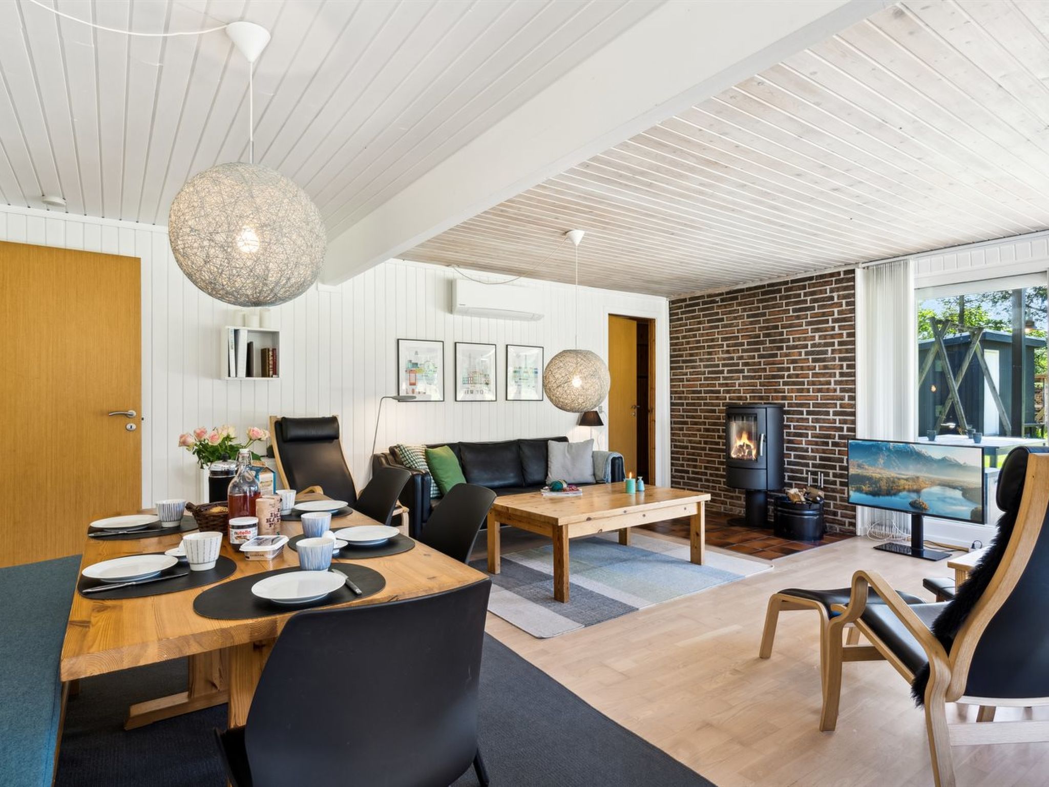 "Aleta" - 600m from the sea