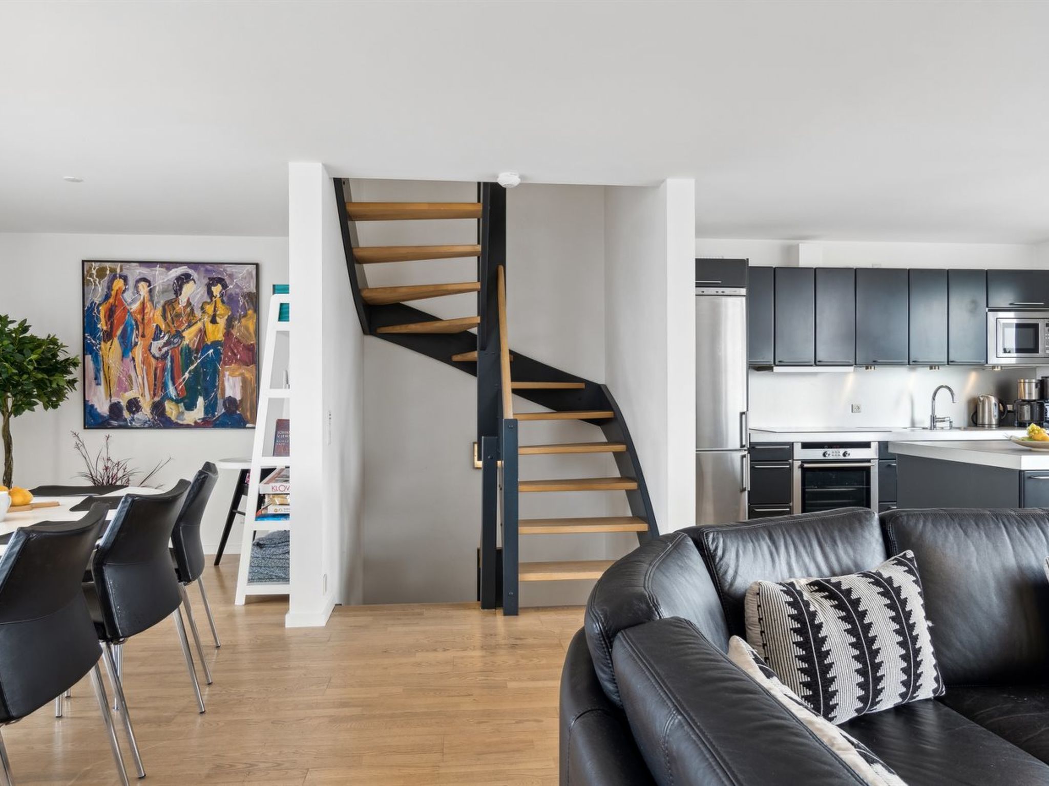 "Skade" - 10m from the sea - Binnen