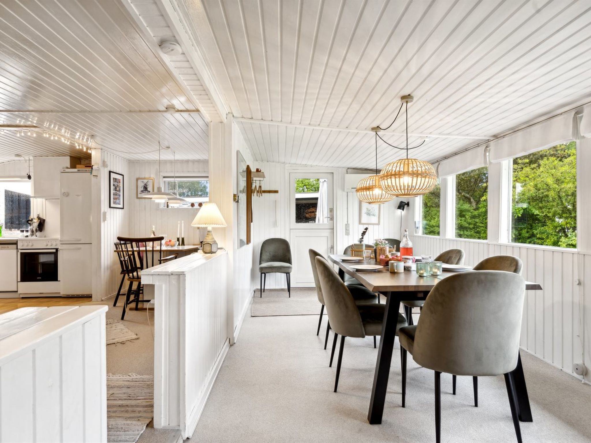 "Antonie" - 700m from the sea-Binnen