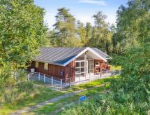 Vakantiehuis met open haard aan zee in Grenaa - thumbnail 2