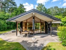 8-persoons vakantiehuis met open haard nabij zee in Grenaa - thumbnail 3