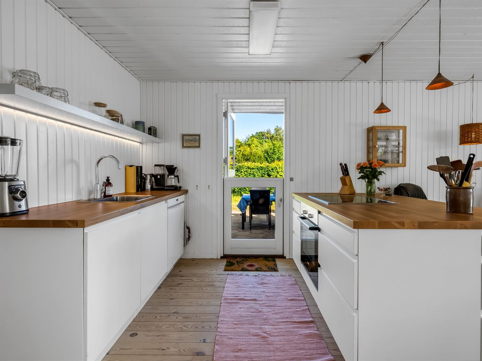 "Viktoria" - 500m from the sea-Drinnen