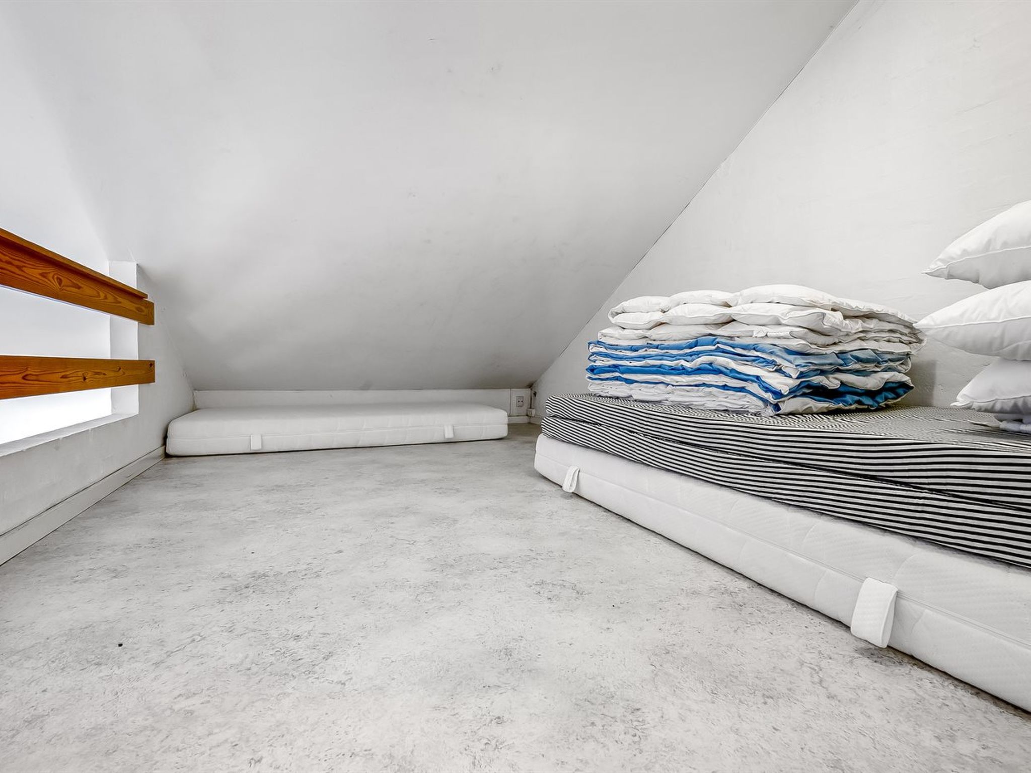 "Synne" - 350m from the sea-Binnen