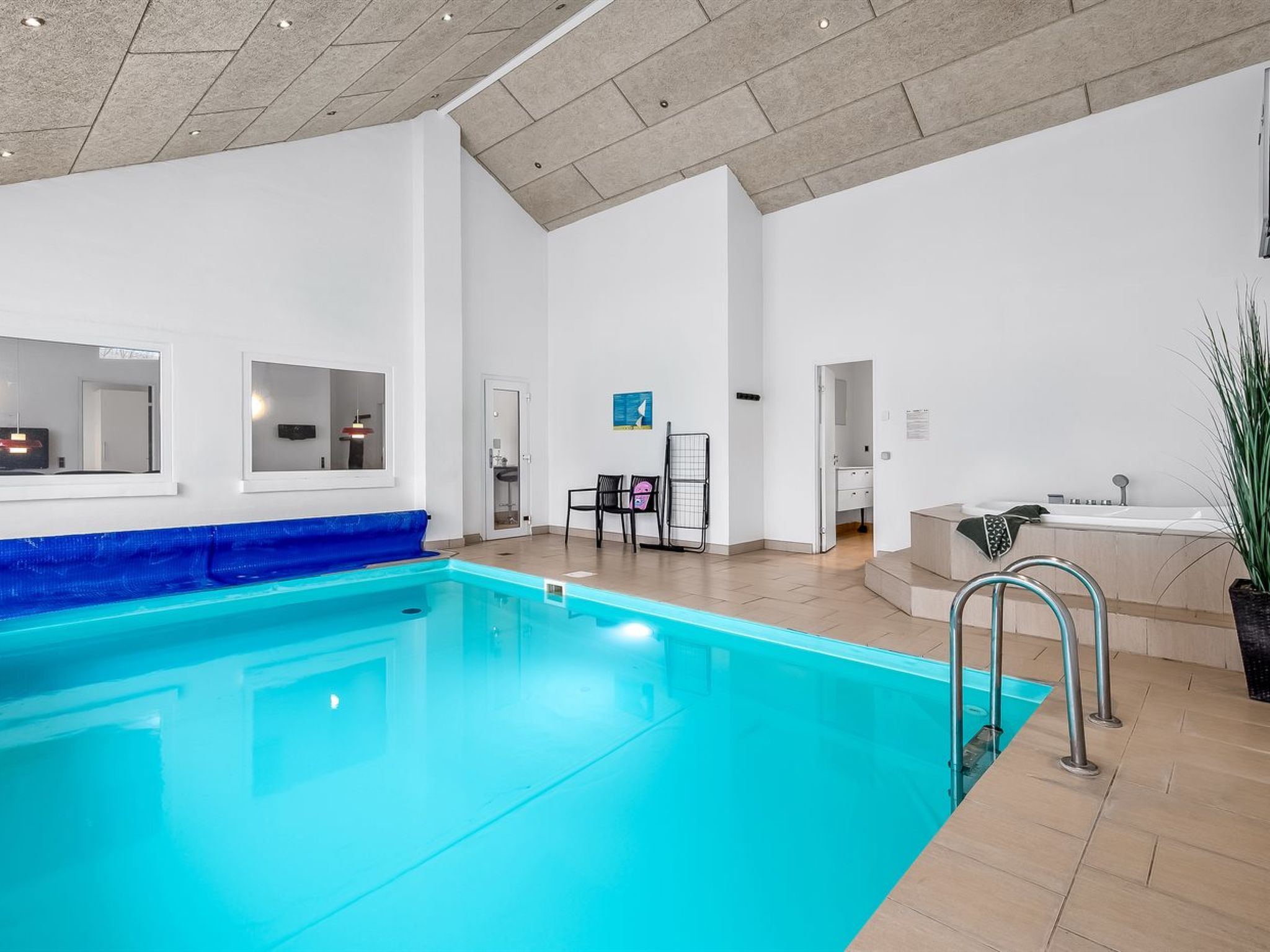 "Synne" - 350m from the sea — Pool Outdoor (3 of 26)