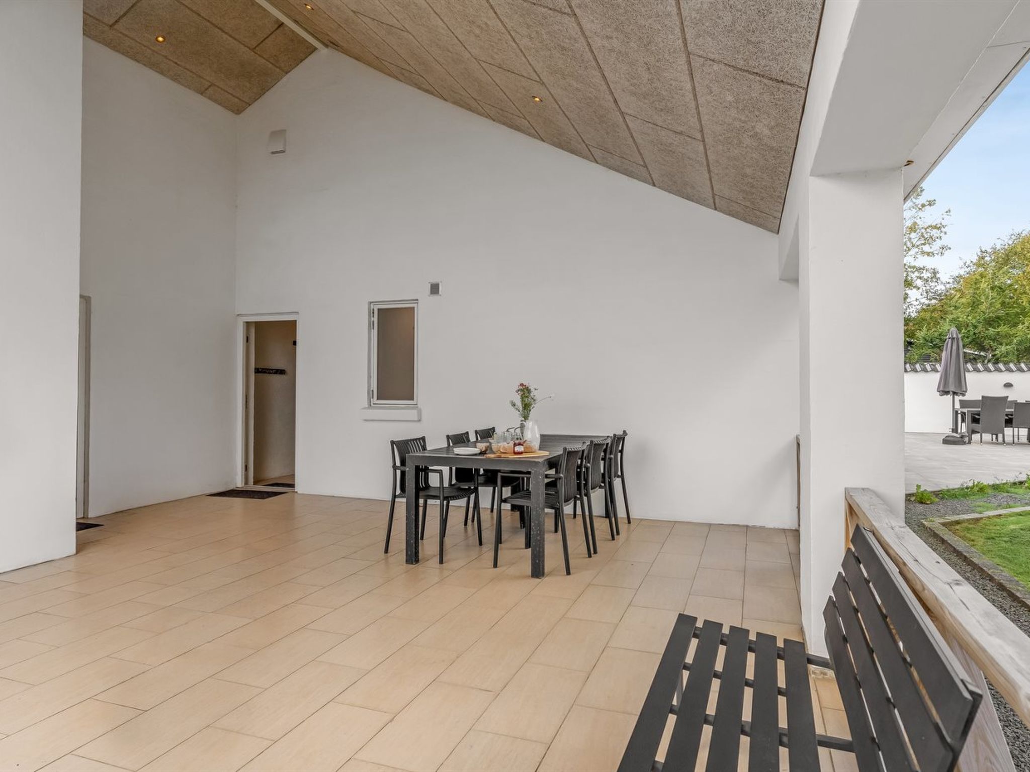 "Synne" - 350m from the sea - Buiten