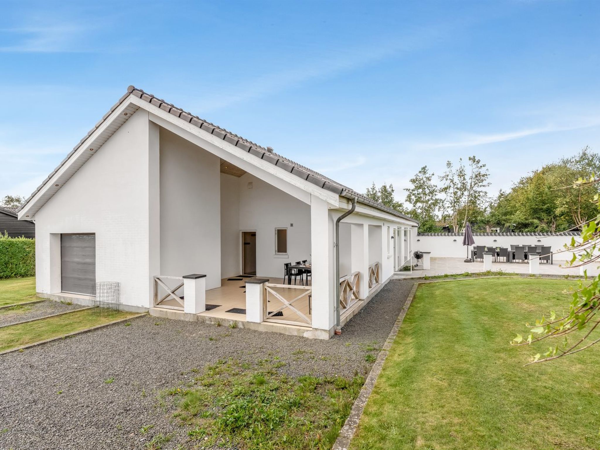 "Synne" - 350m from the sea - Buiten