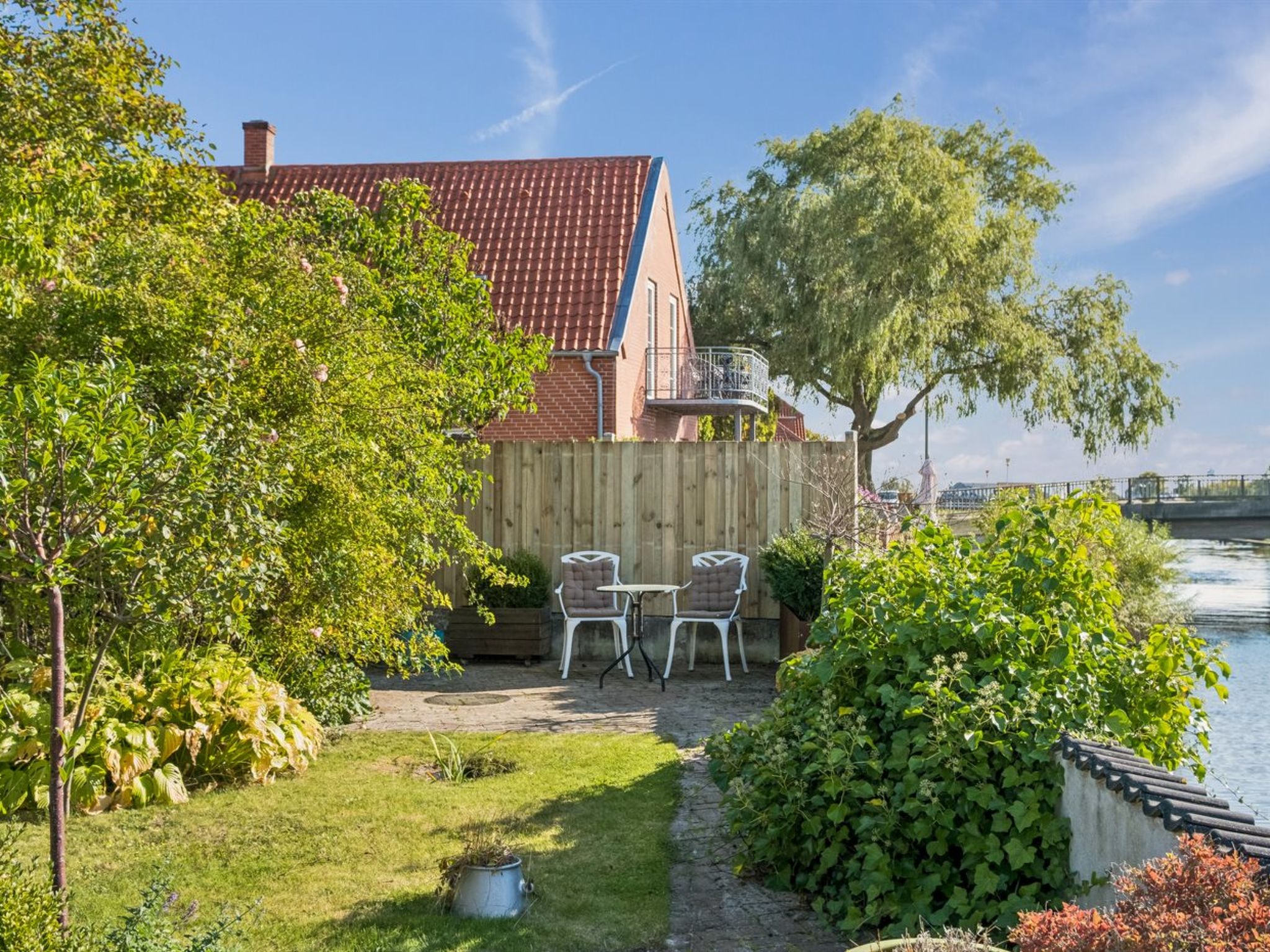 "Frænde" - 500m from the sea