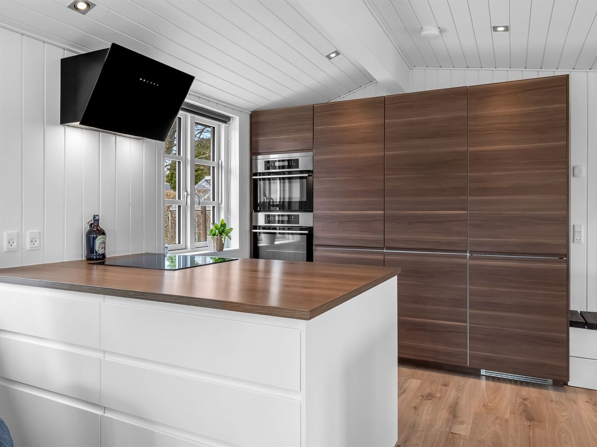 "Asa" - 500m from the sea - Binnen
