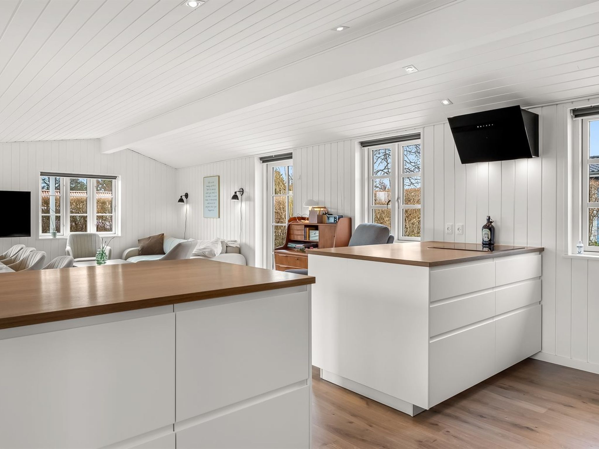 "Asa" - 500m from the sea - Binnen