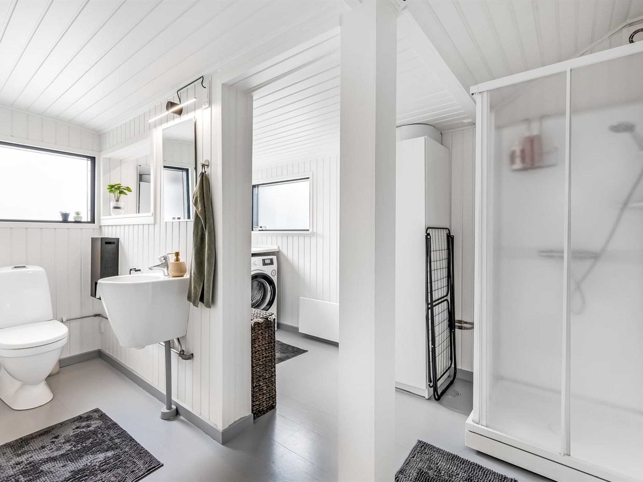 "Varnava" - 300m from the sea - Binnen
