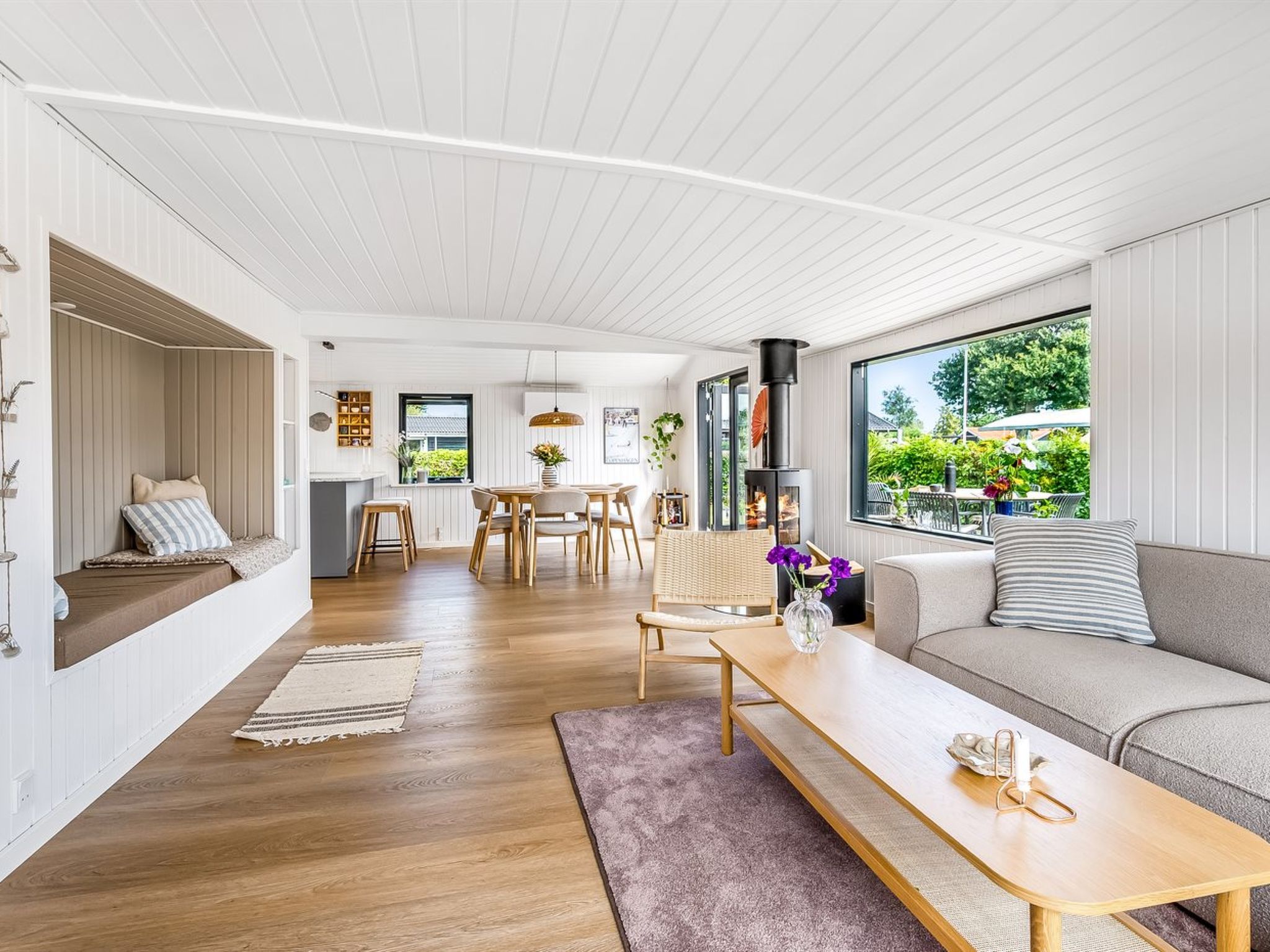 "Varnava" - 300m from the sea - Binnen