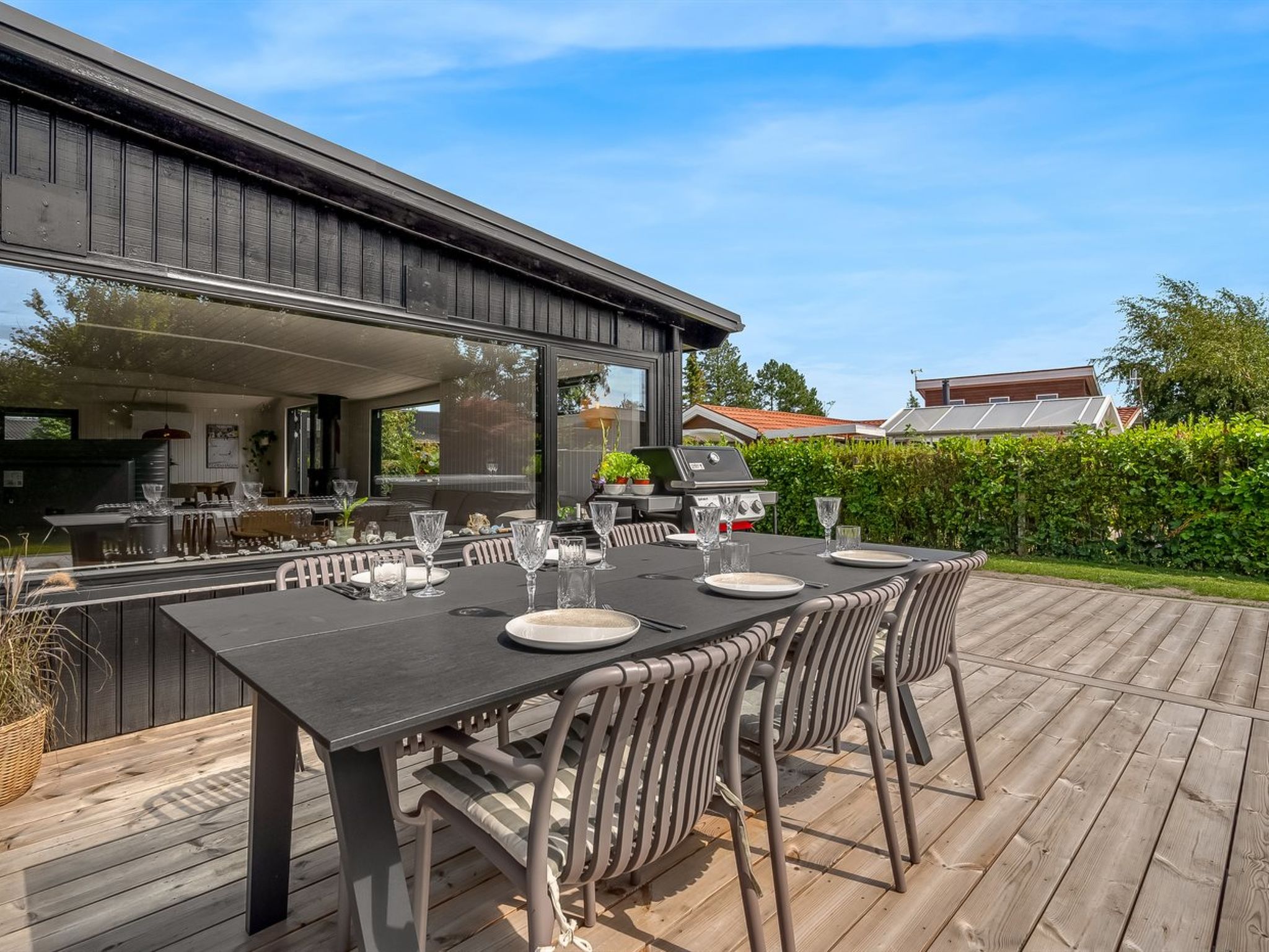 "Varnava" - 300m from the sea - Buiten