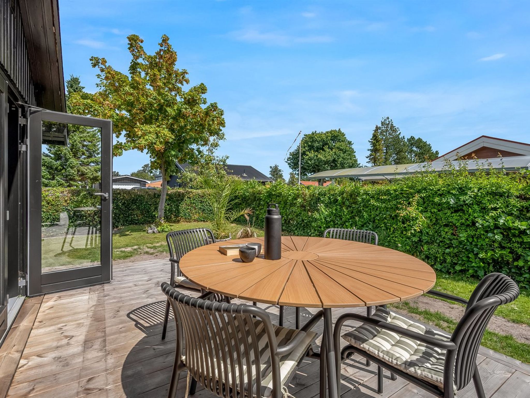 "Varnava" - 300m from the sea - Buiten