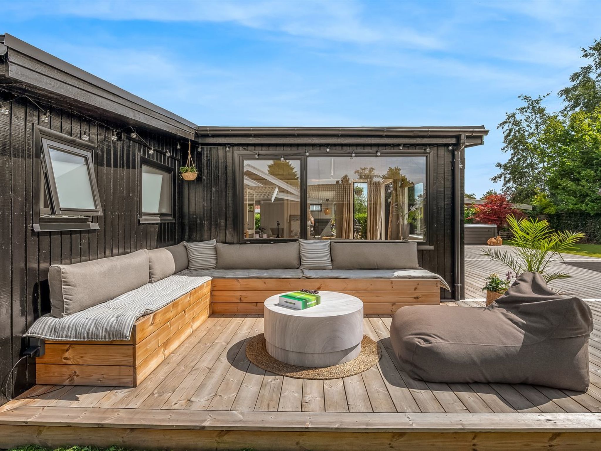 "Varnava" - 300m from the sea - Buiten