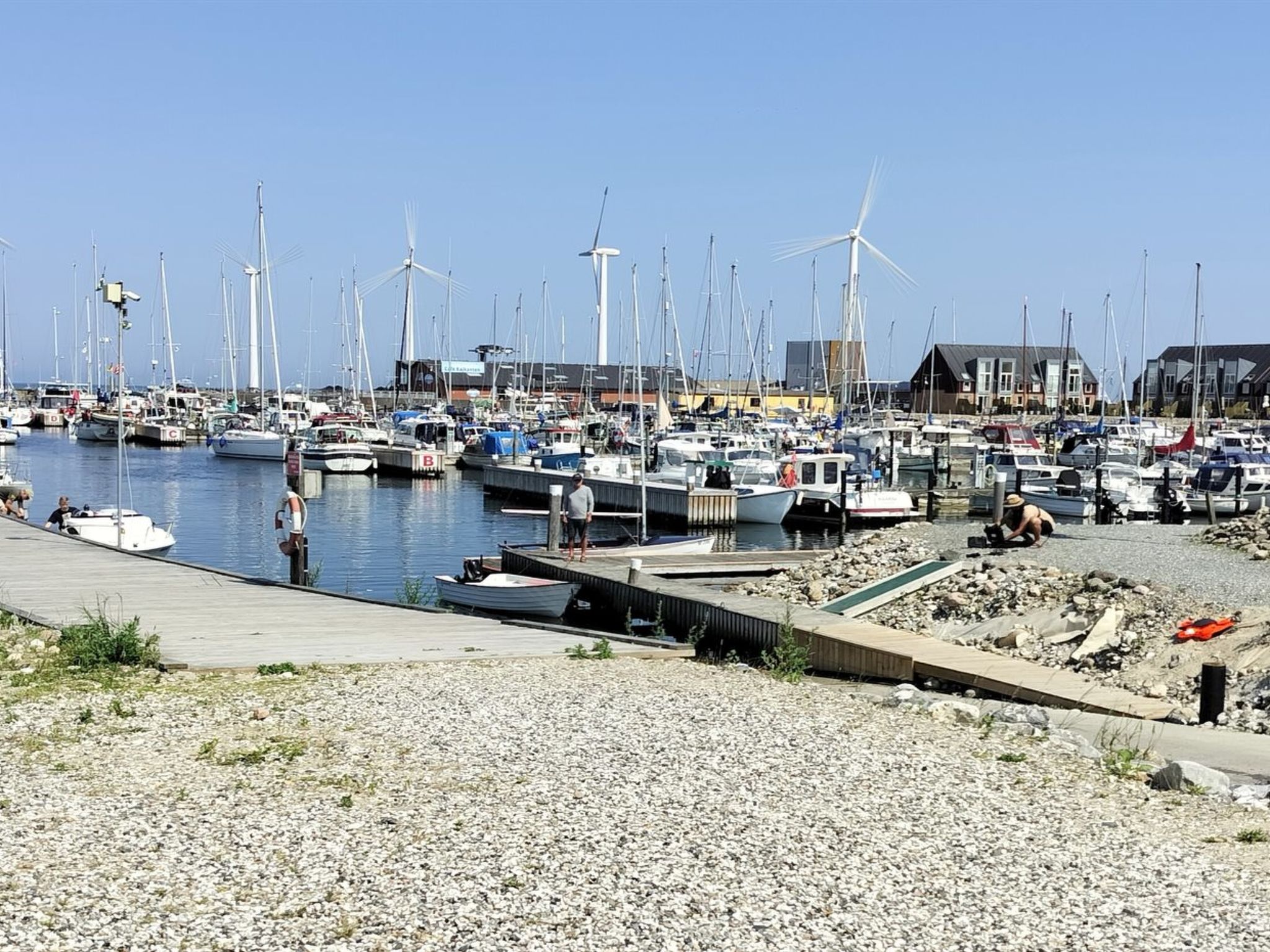 "Line" - 10m from the sea - Dehors
