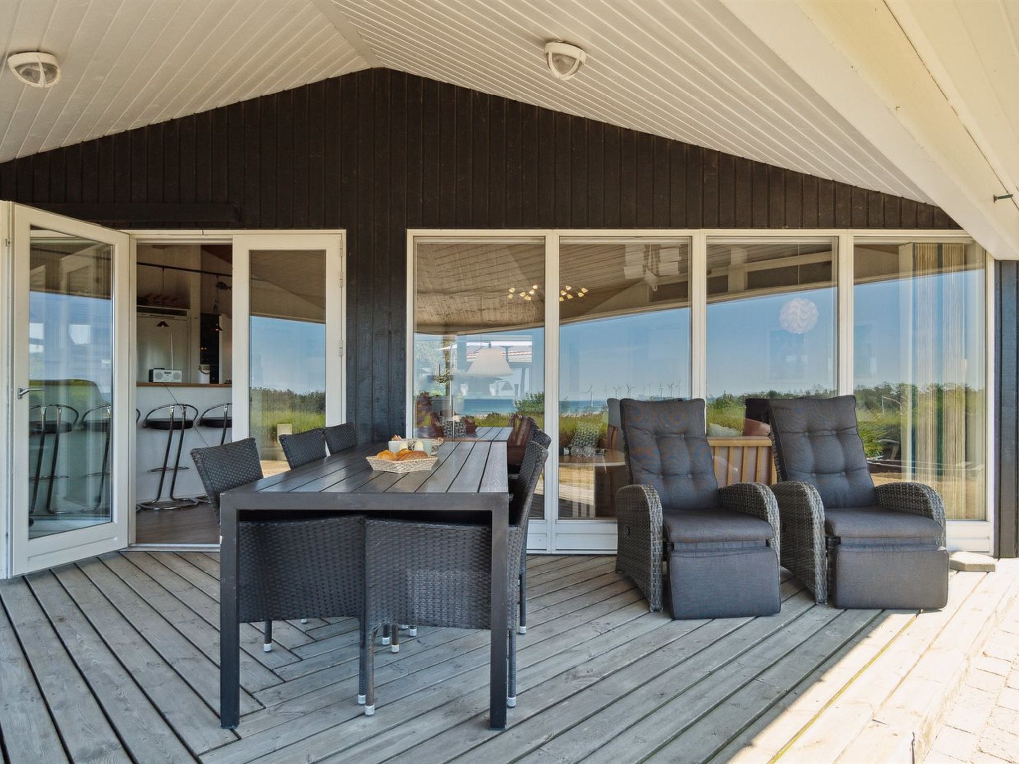 "Garbine" - 400m from the sea - Buiten