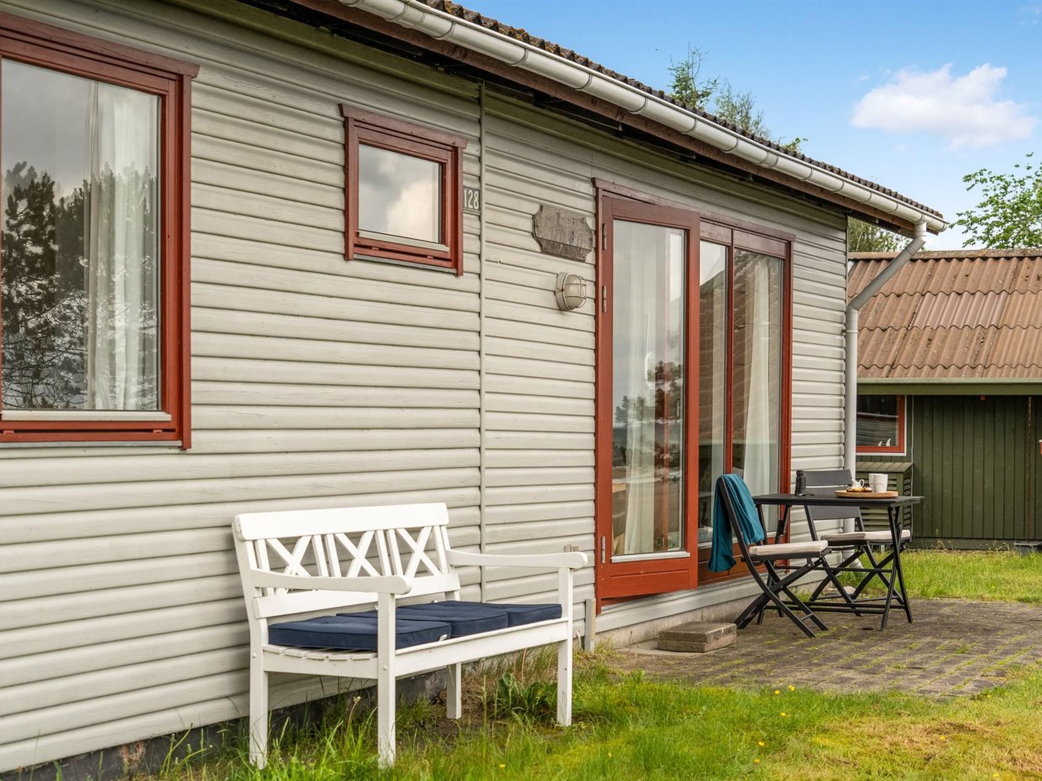 "Elpida" - 100m from the sea - Buiten