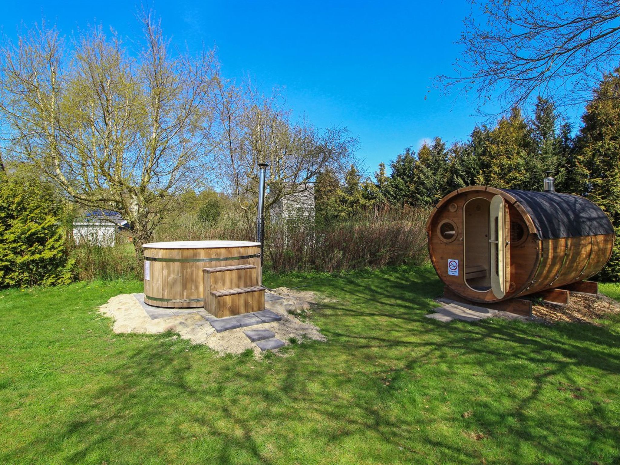 "Arold" - 800m from the sea-Binnen