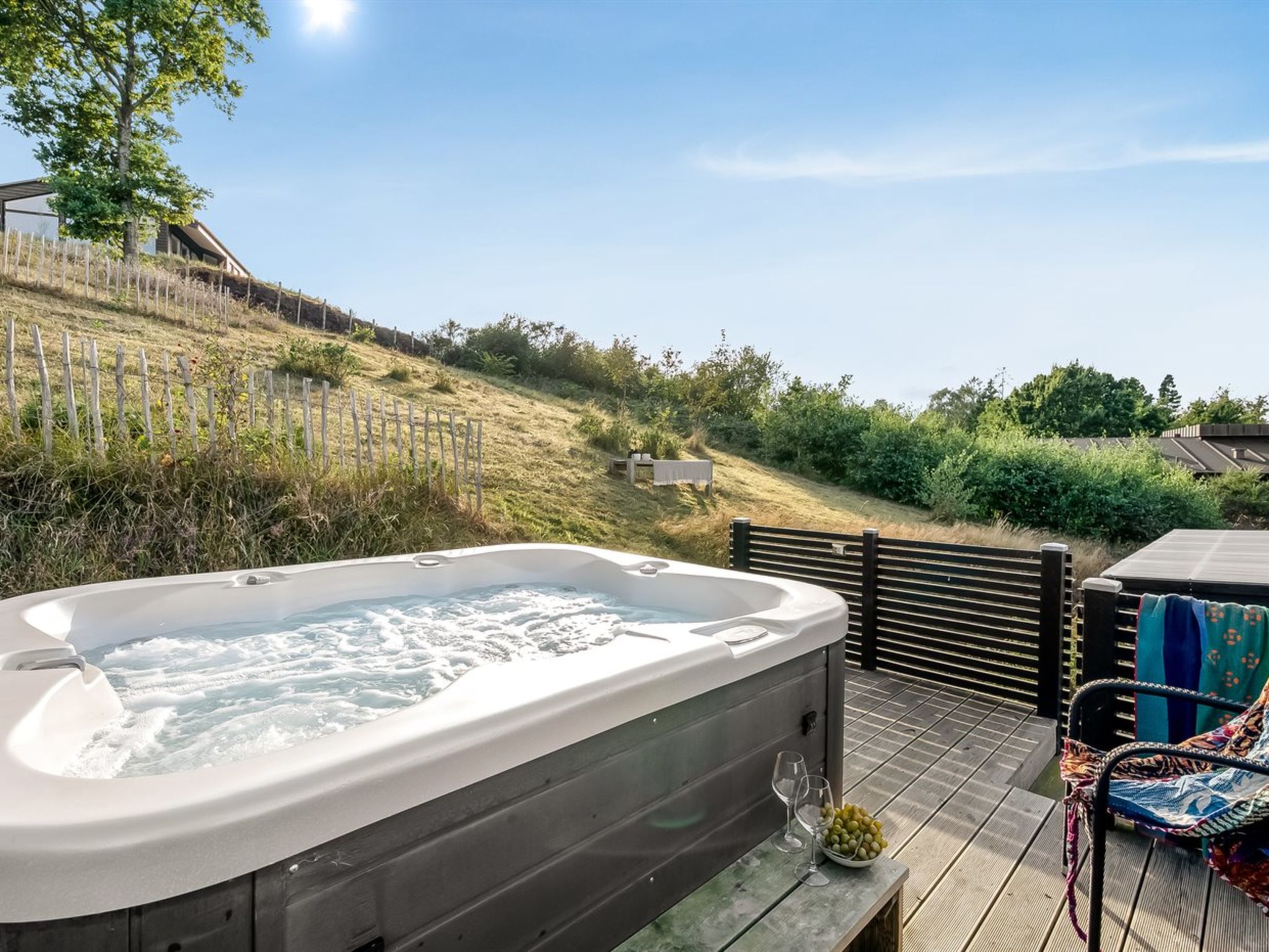 "Eila" - 400m from the sea-Binnen