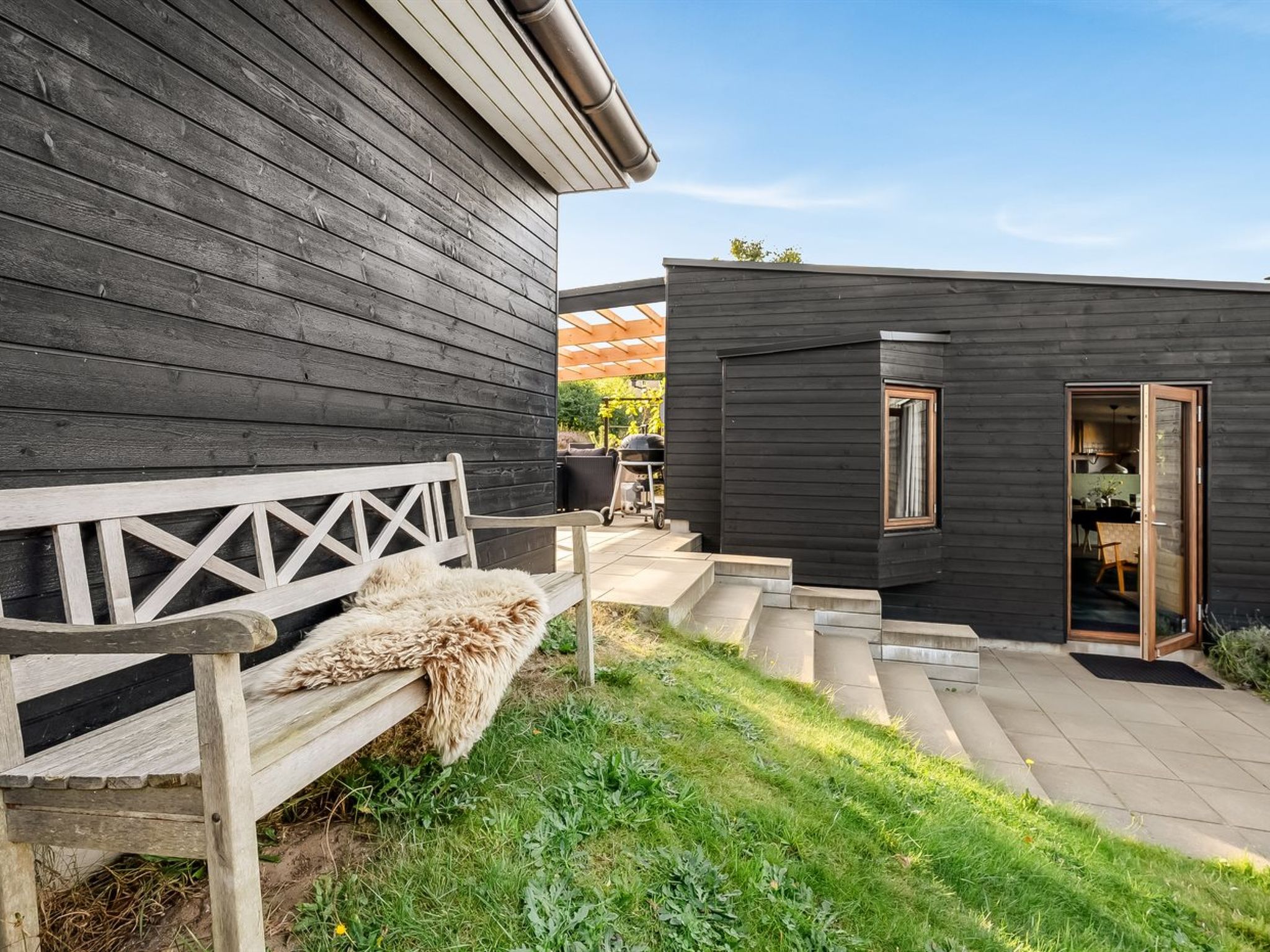 "Eila" - 400m from the sea - Buiten