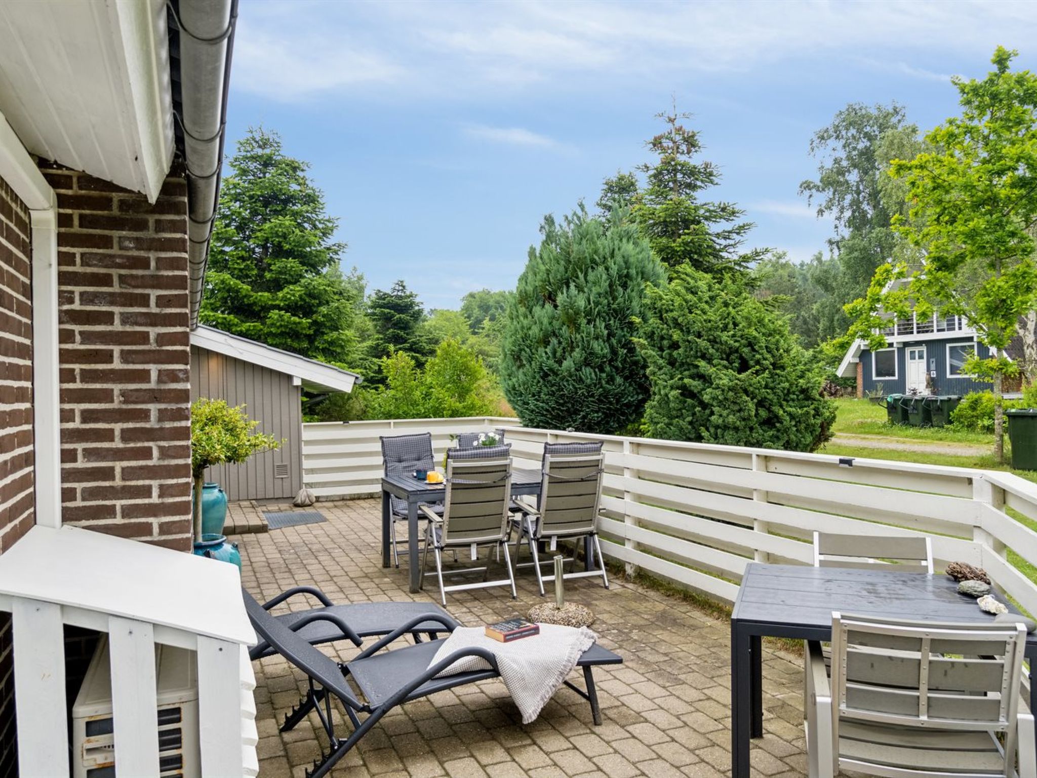 "Imre" - 300m from the sea - Buiten