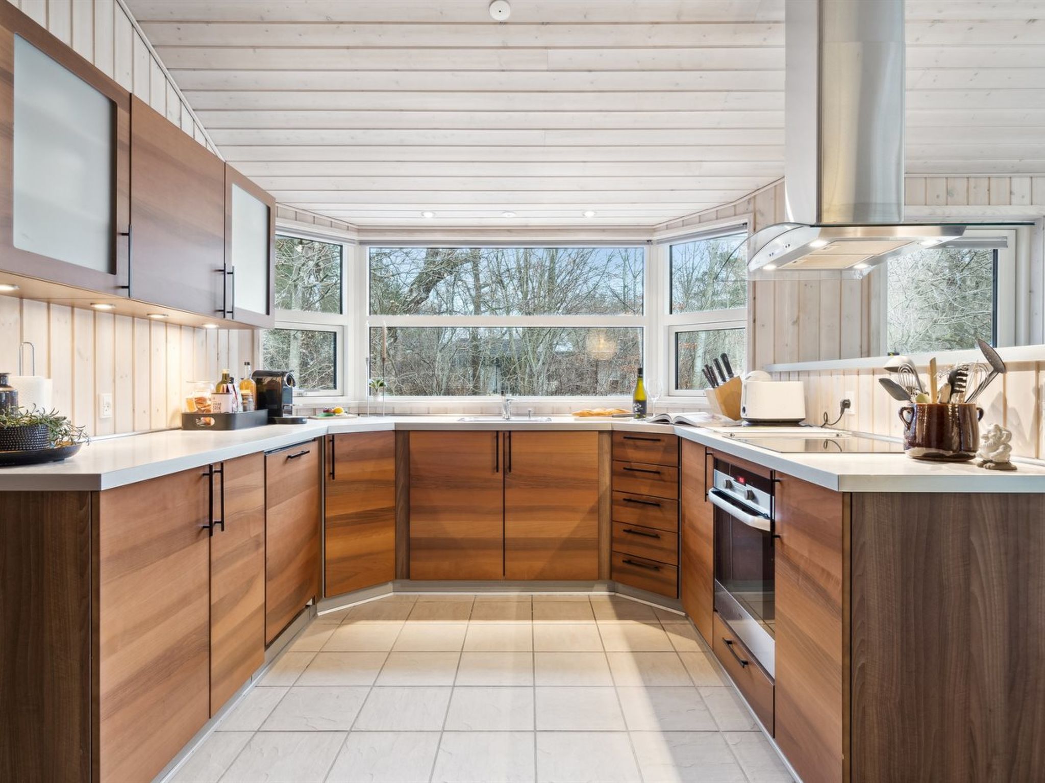 "Ananda" - 900m from the sea