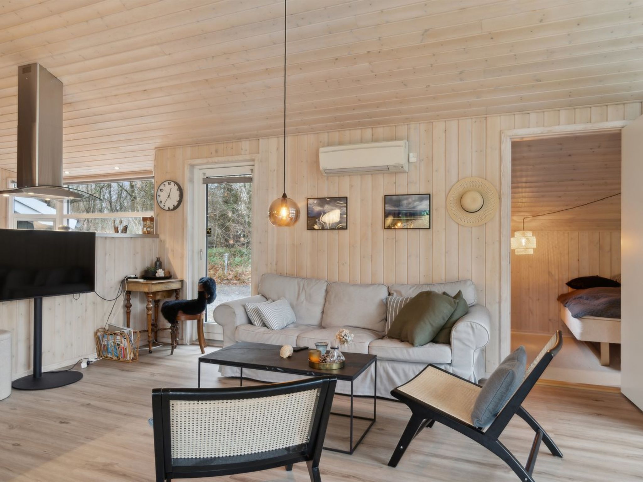 "Ananda" - 900m from the sea-Binnen