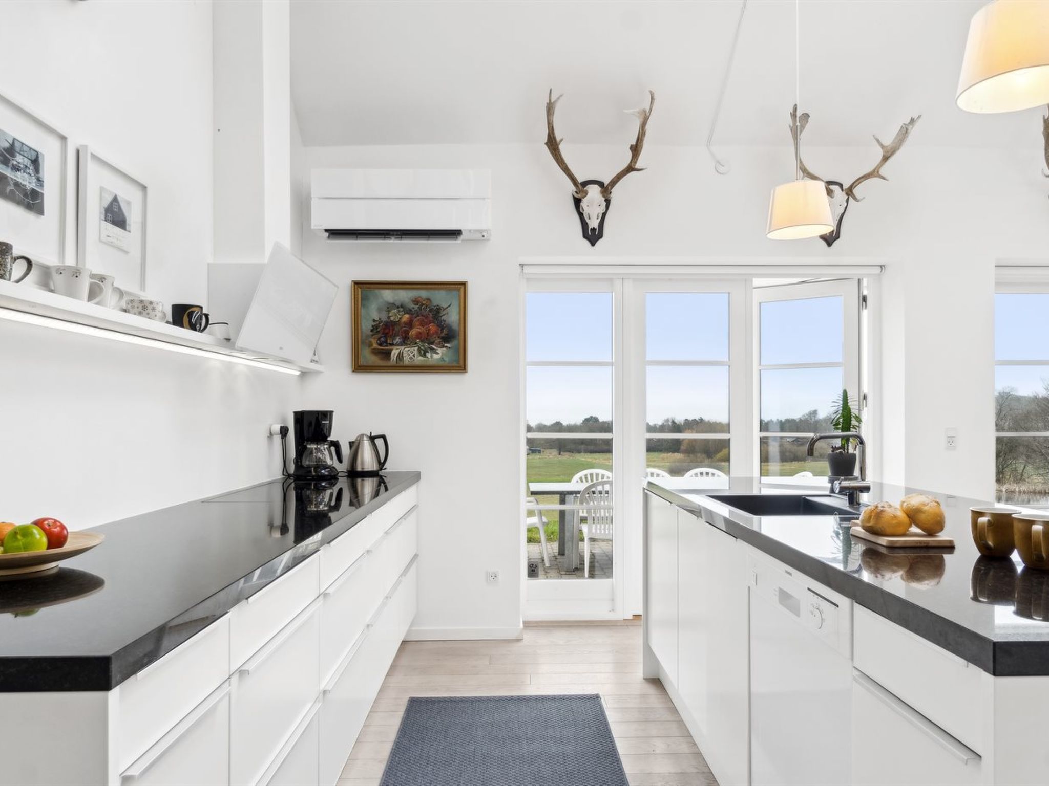 "Marrit" - 500m from the sea-Binnen