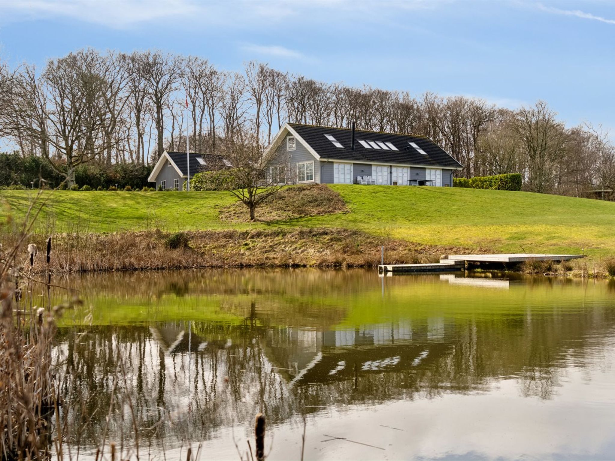 "Marrit" - 500m from the sea