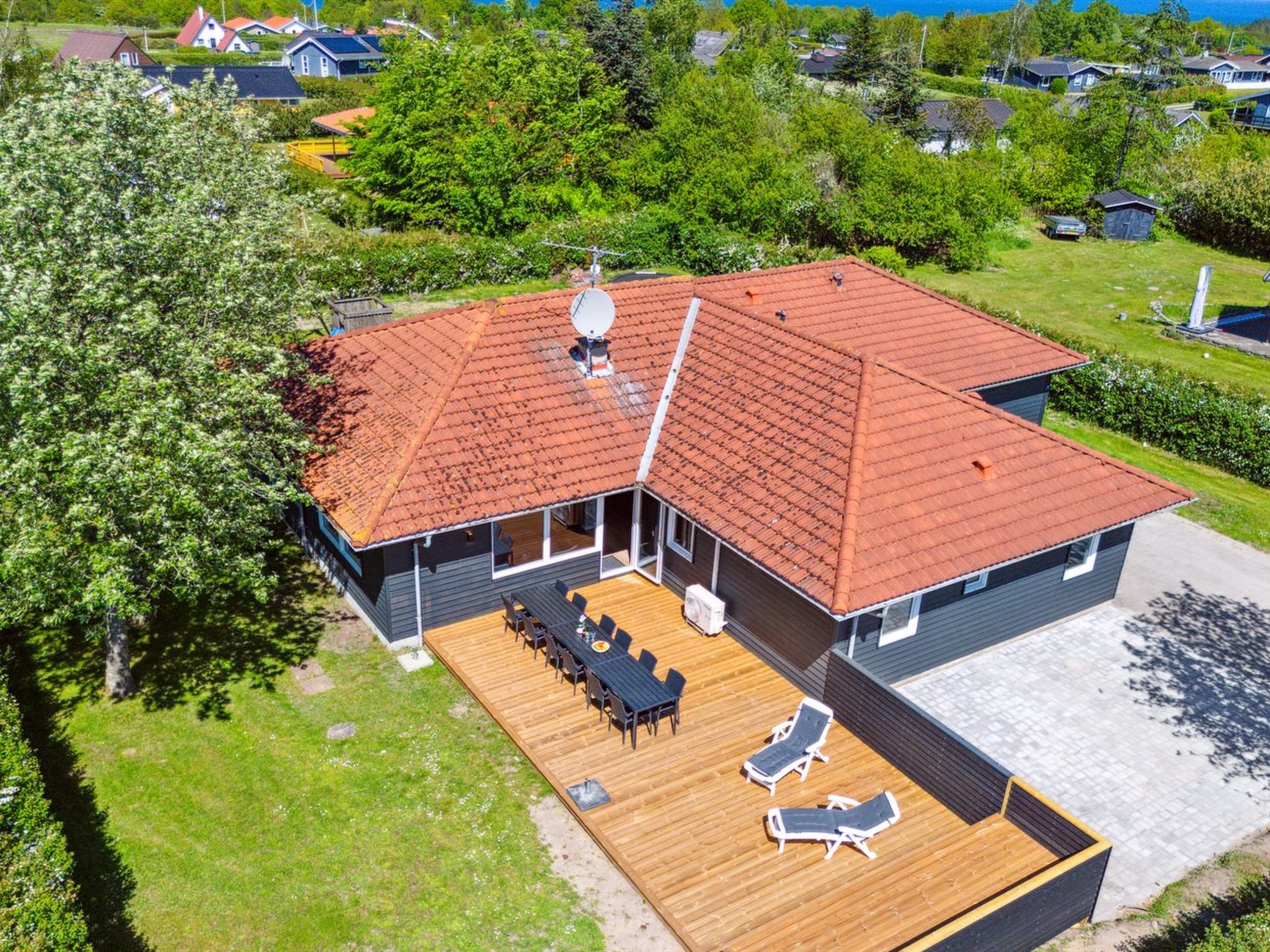 "Eunice" - 850m from the sea