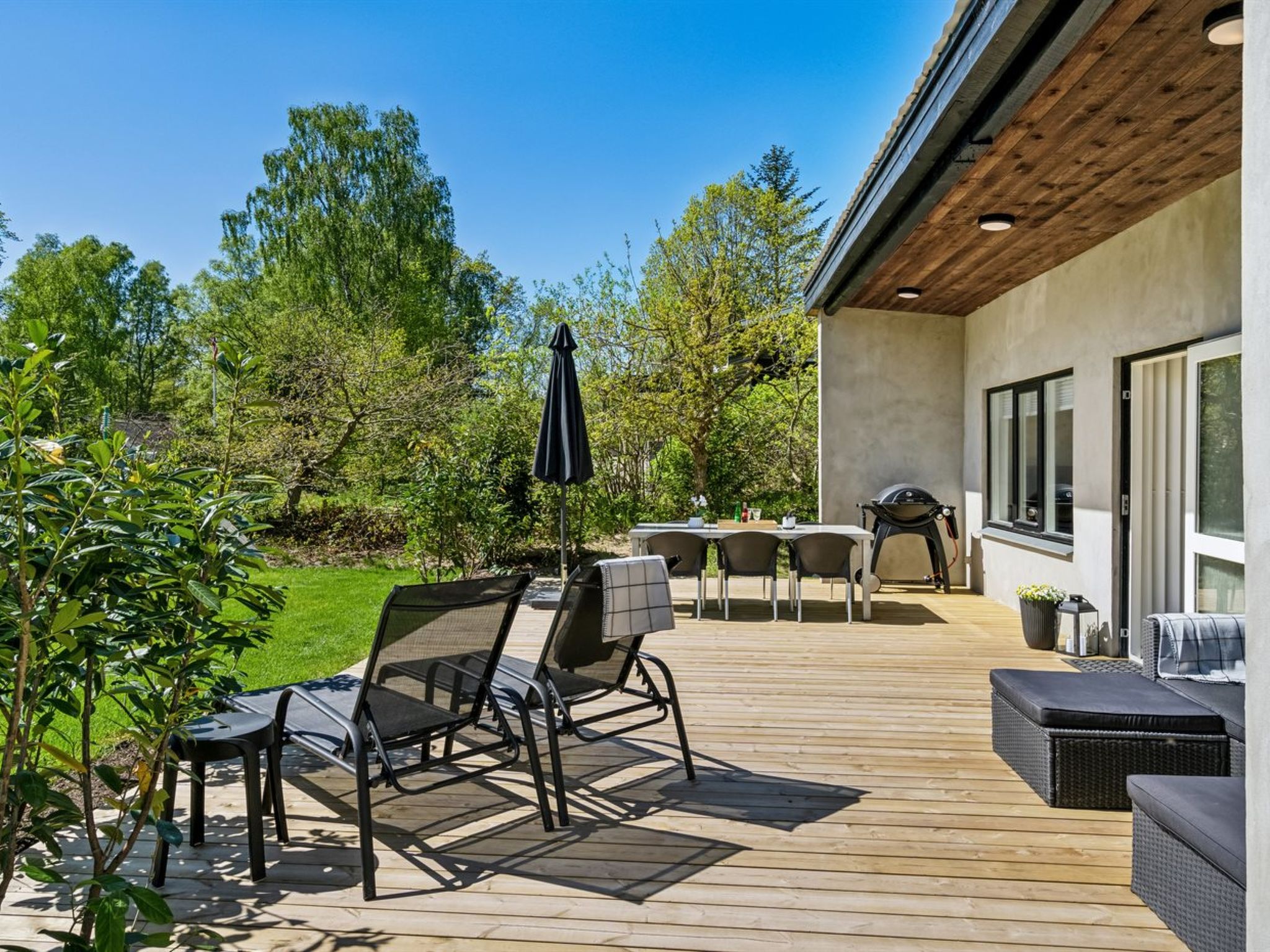 "Roze" - 450m from the sea