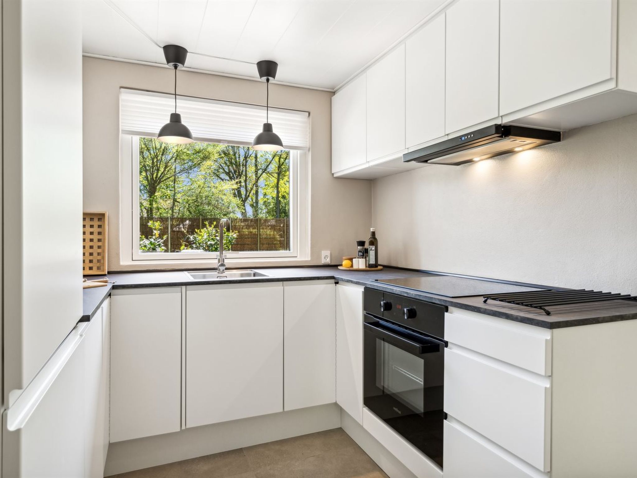 "Roze" - 450m from the sea-Binnen