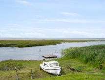 Sfeervol vakantiehuis met open haard op 300m van zee in Glesborg - thumbnail 4