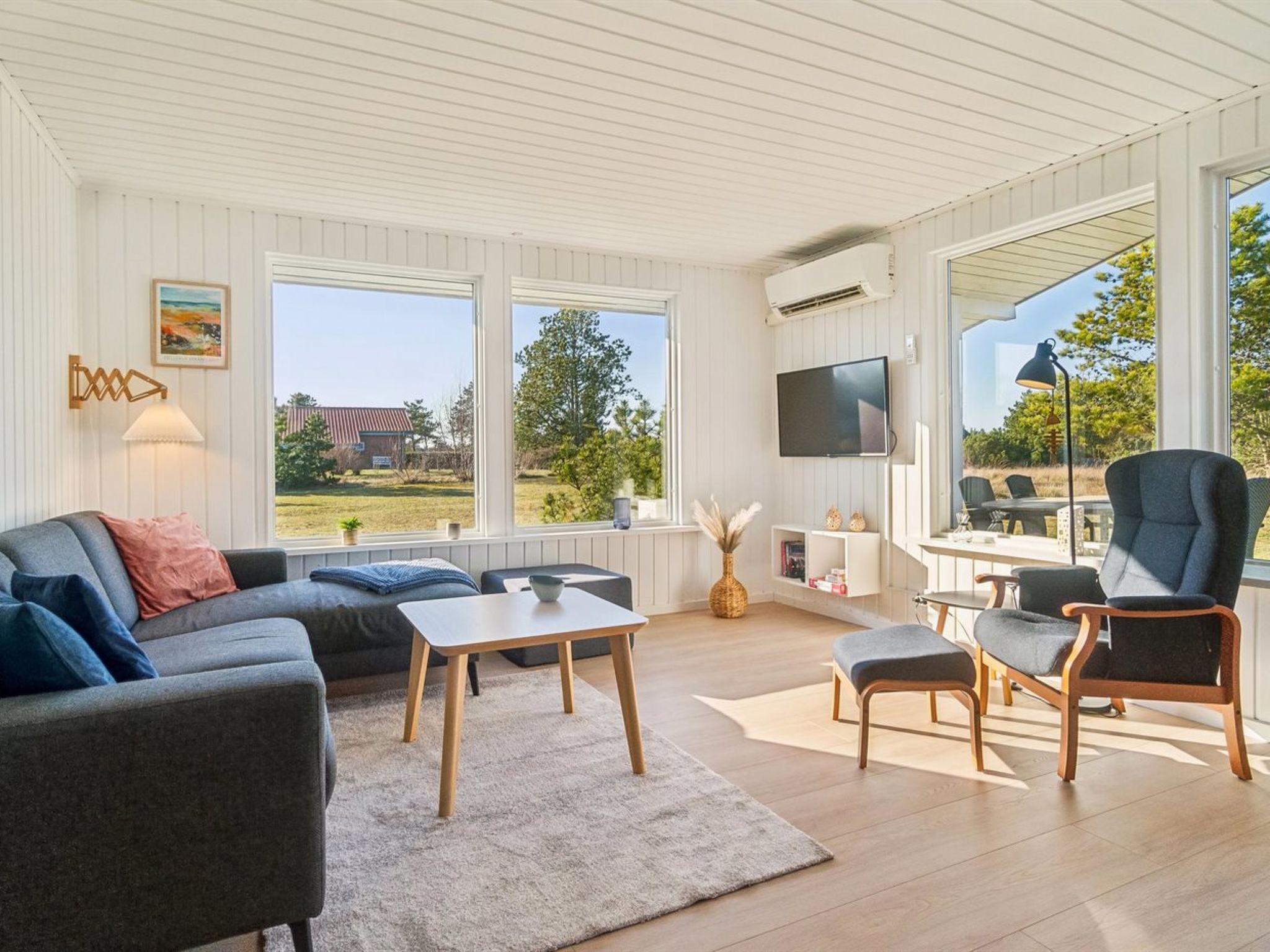 "Mirkka" - 200m from the sea-Inside