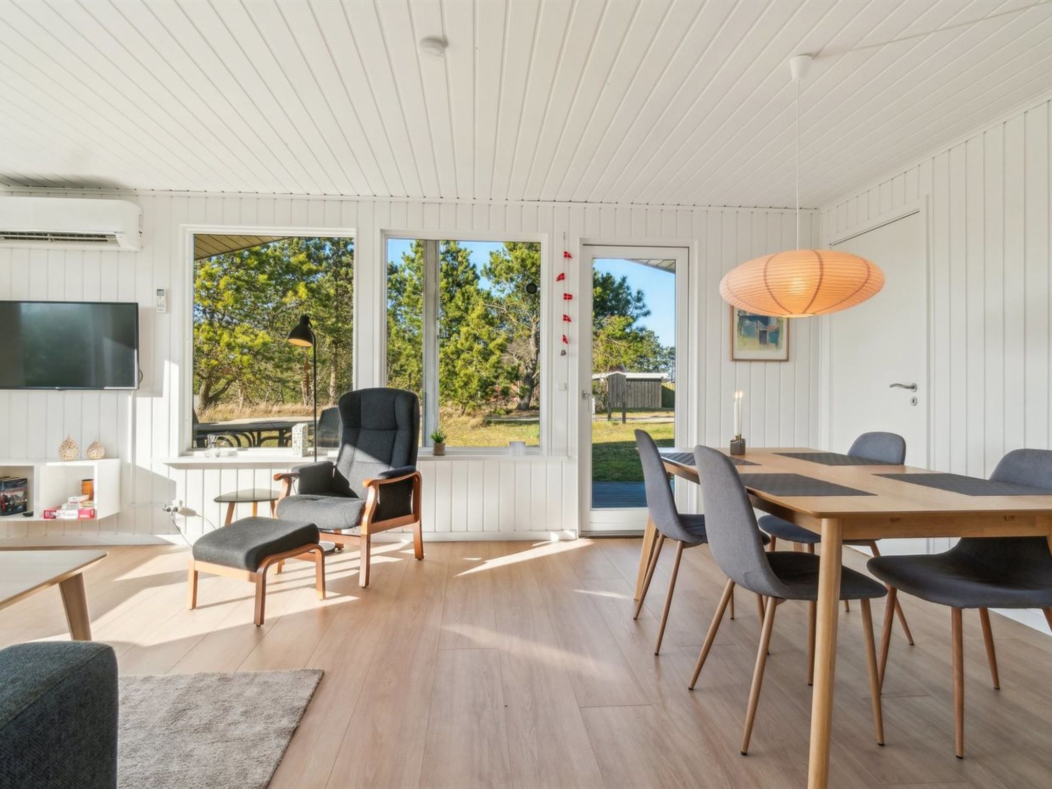 "Mirkka" - 200m from the sea-Inside