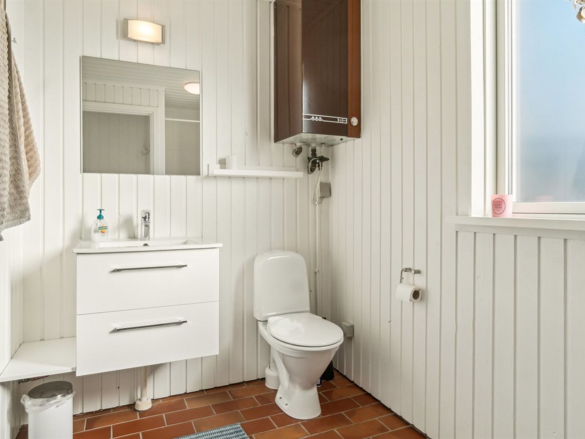 "Mirkka" - 200m from the sea-Inside