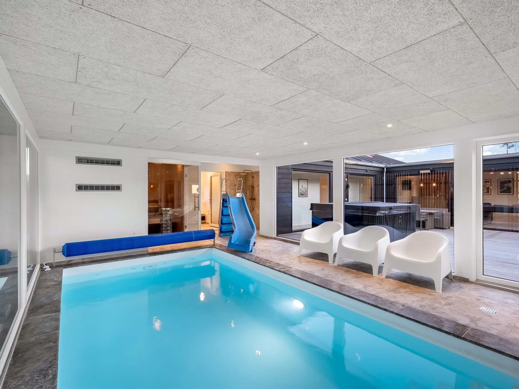 "Hana" - 800m from the sea-Draußen