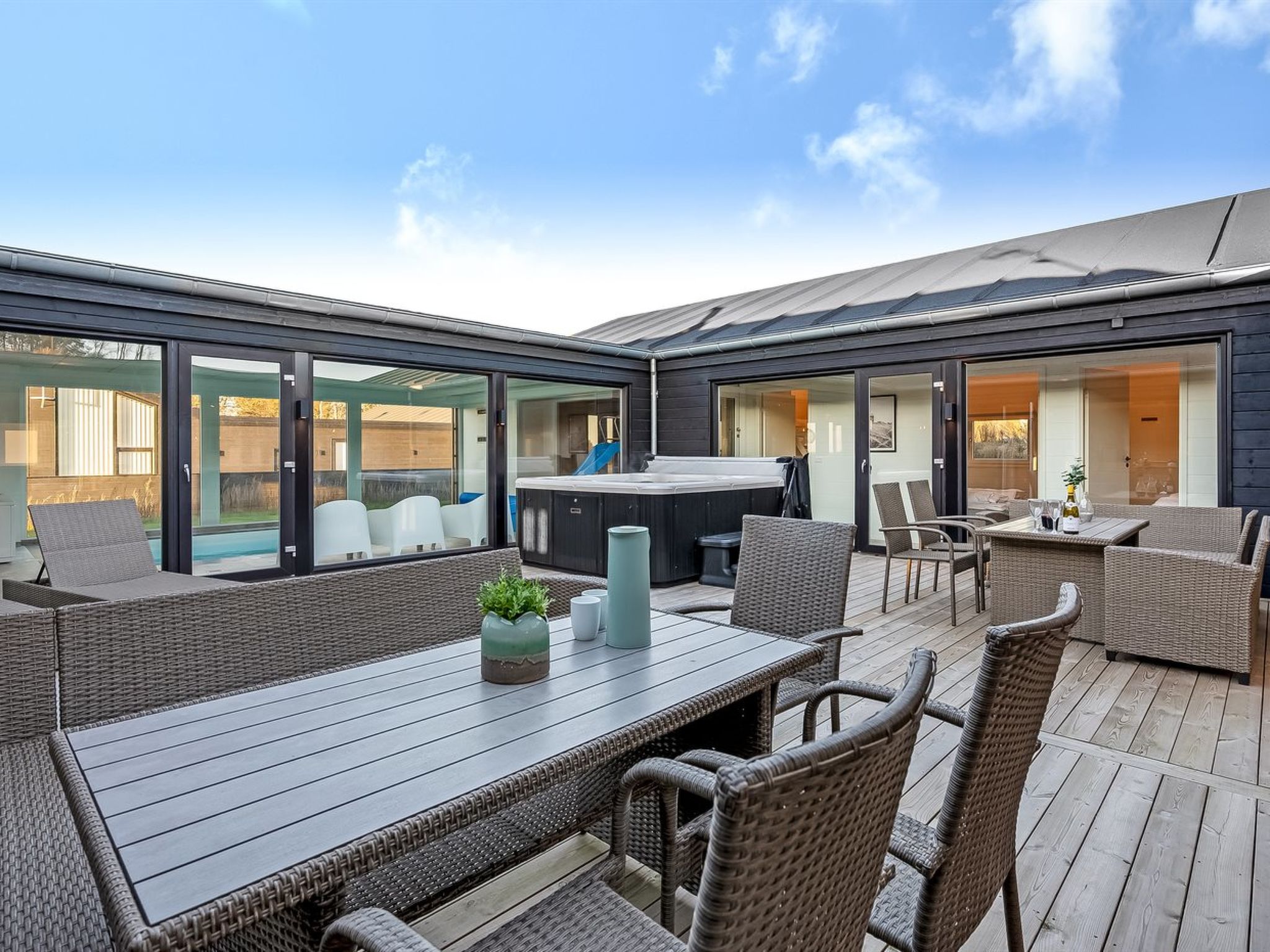 "Hana" - 800m from the sea-Draußen