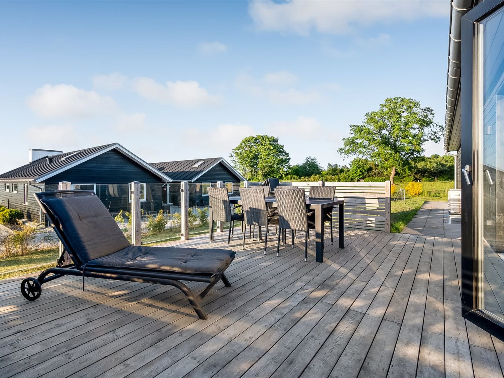 "Finulf" - 300m from the sea