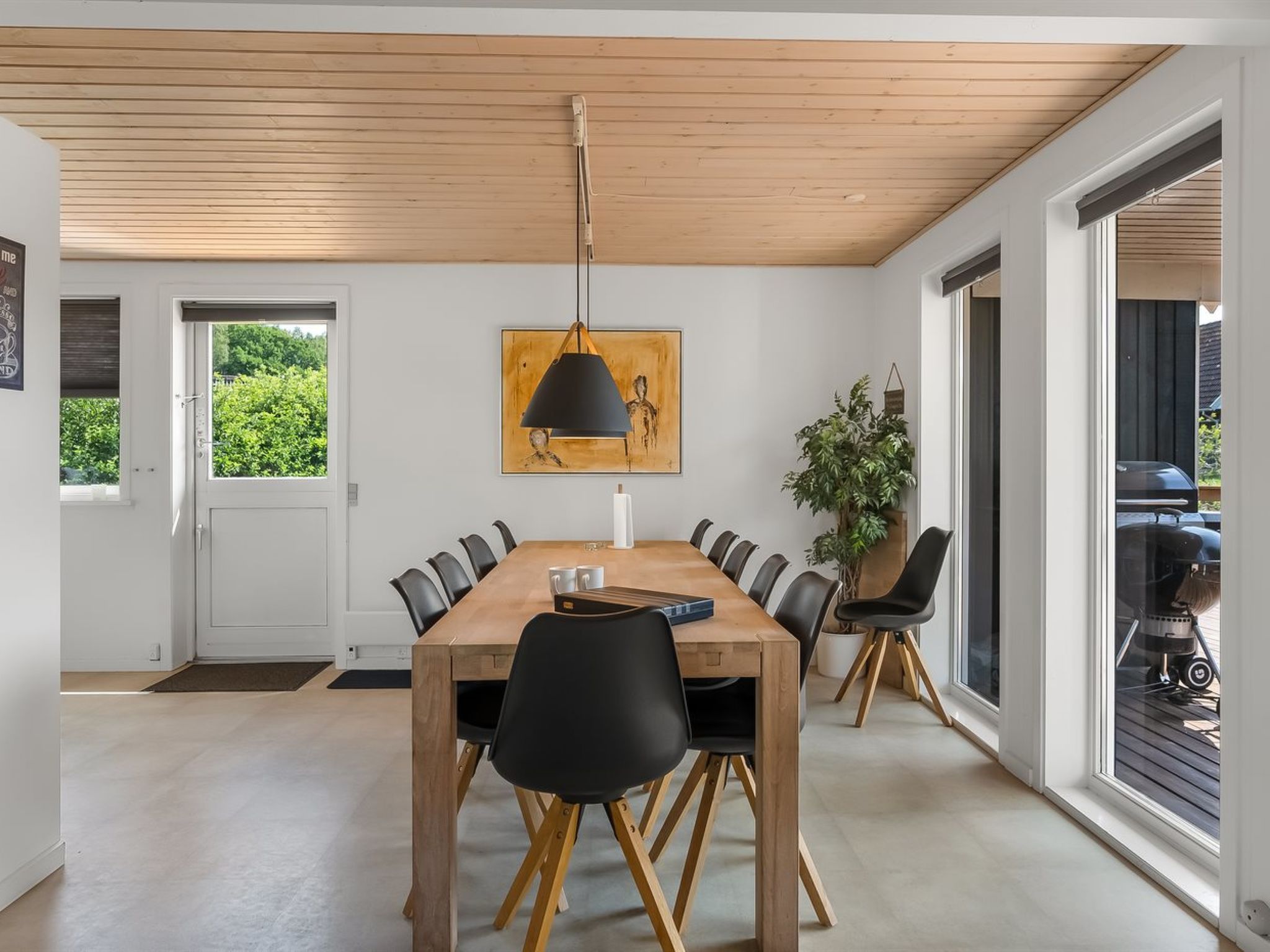 "Hekla" - 150m from the sea