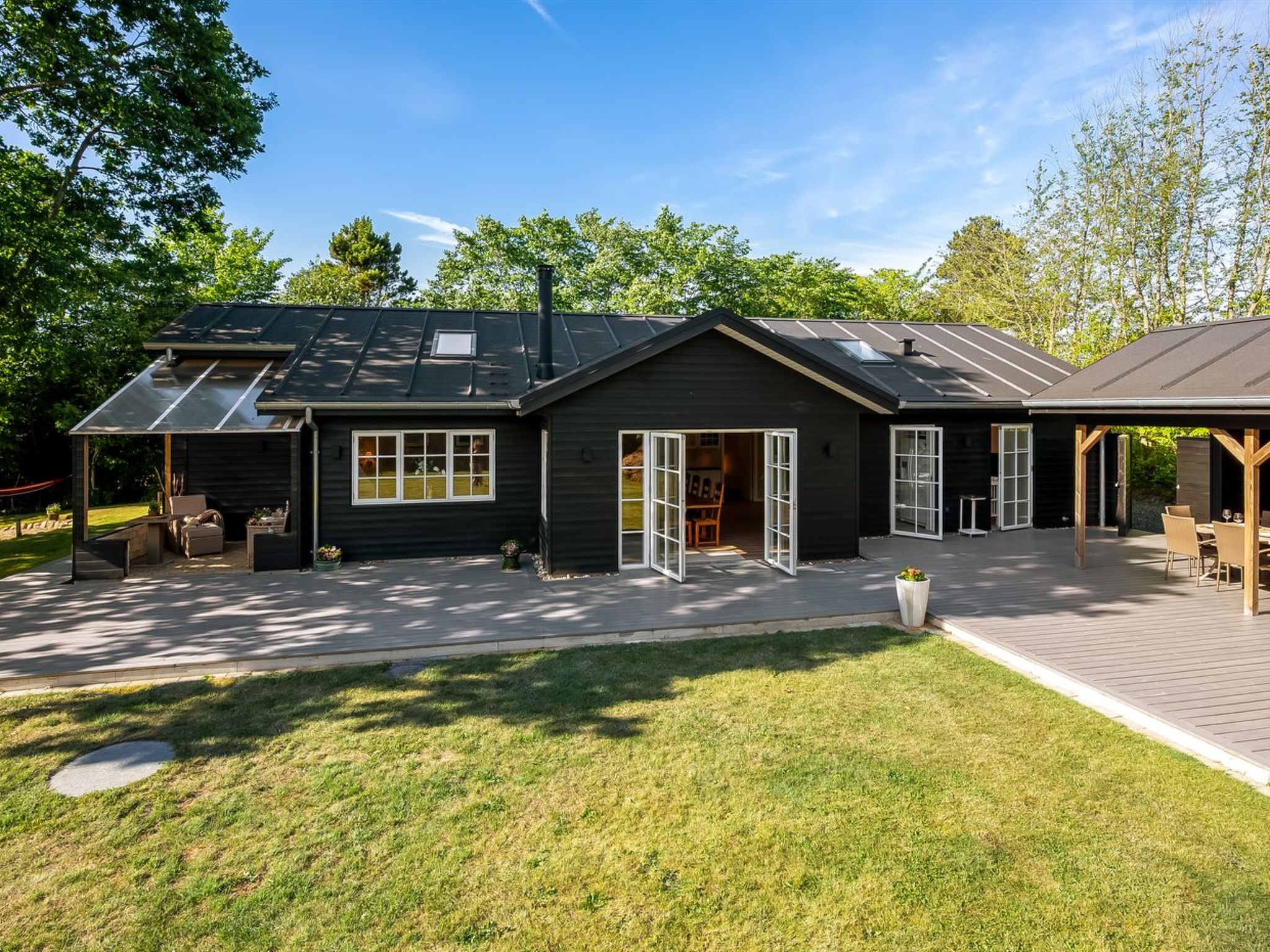 "Fridel" - 400m from the sea